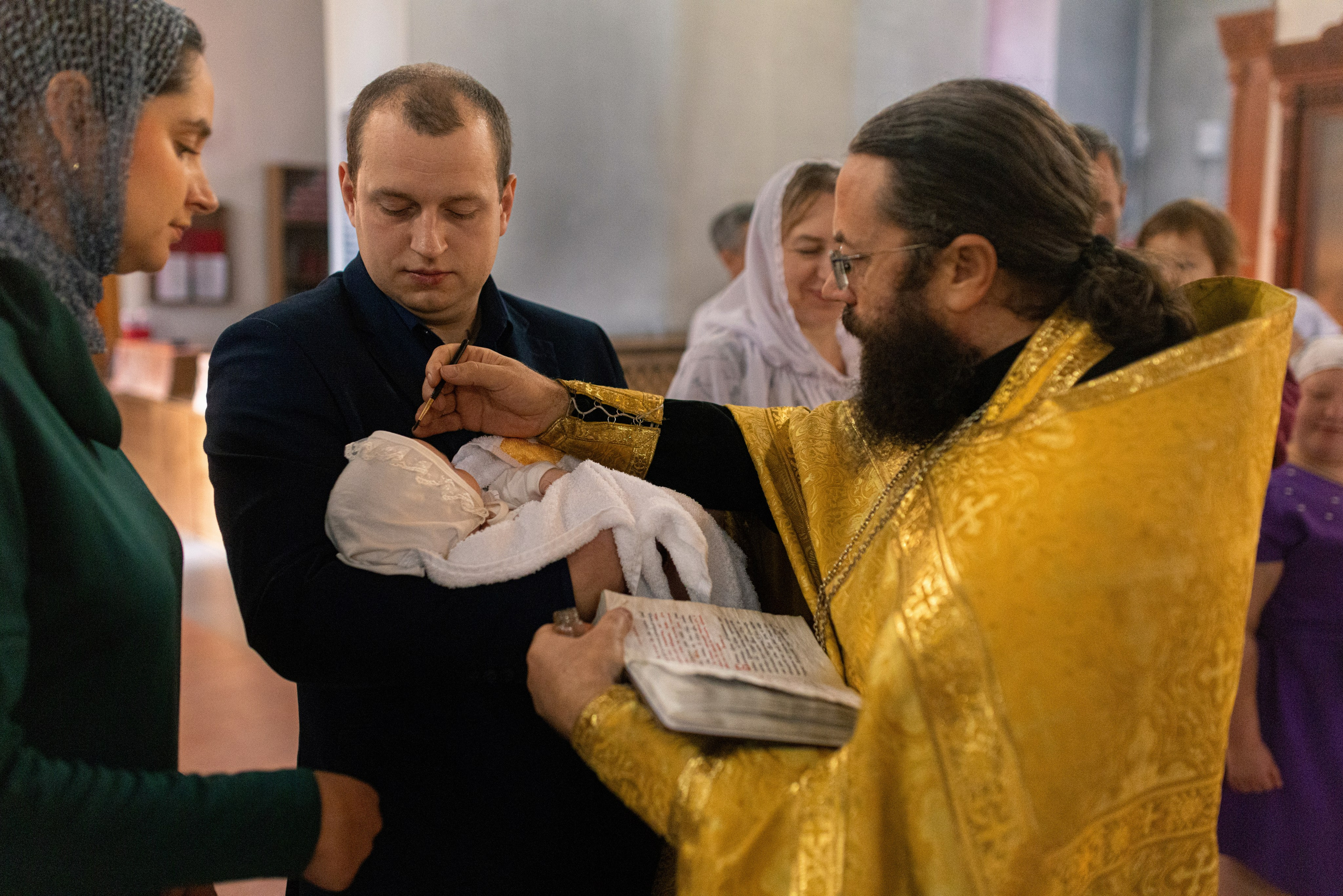 Крещение Алины. Дмитрий Шульгин, портретный фотограф в Воронеже