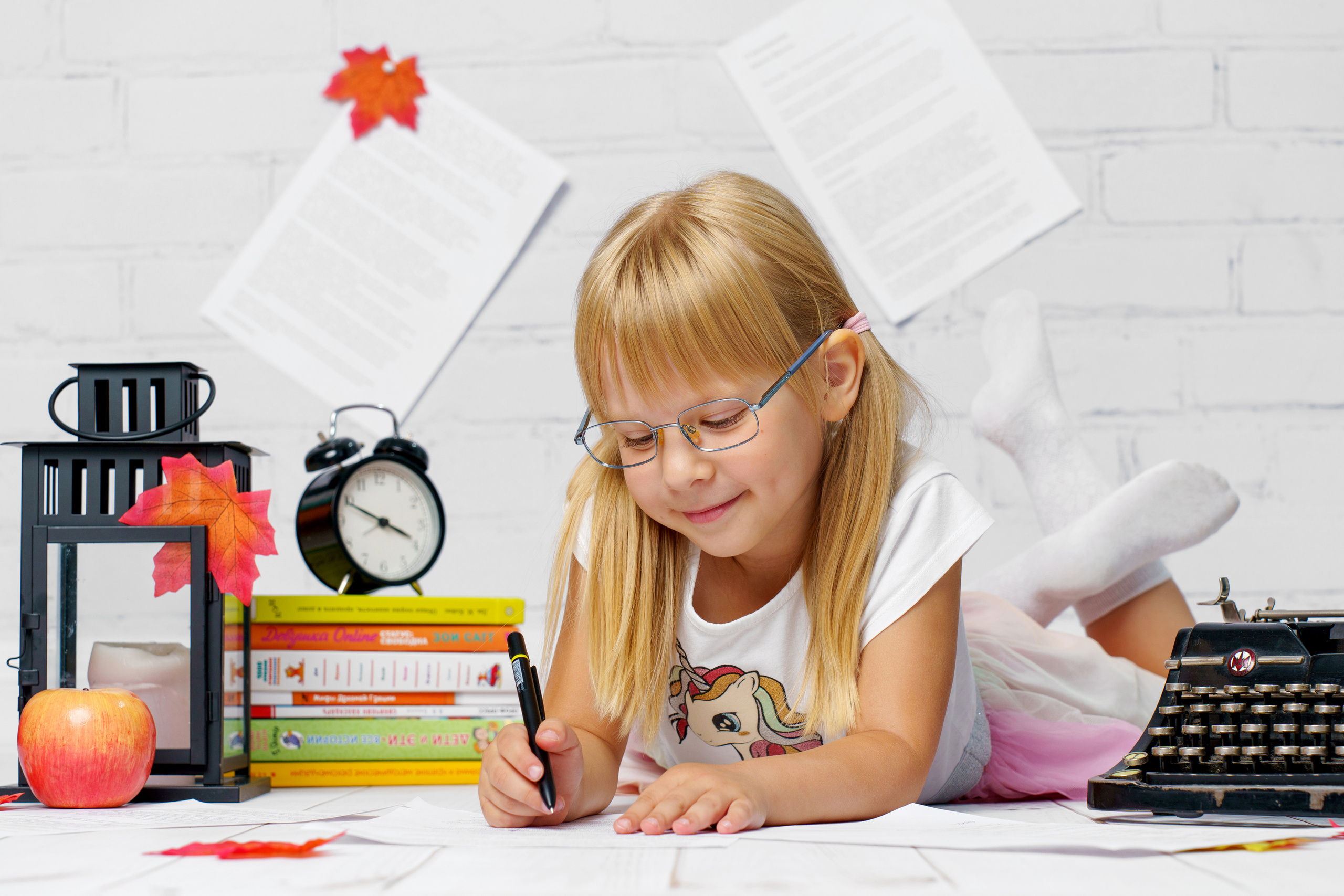 Осенняя сюжетная фотосессия для садика «Вдохновение». Фотостудия «Стрекоза»