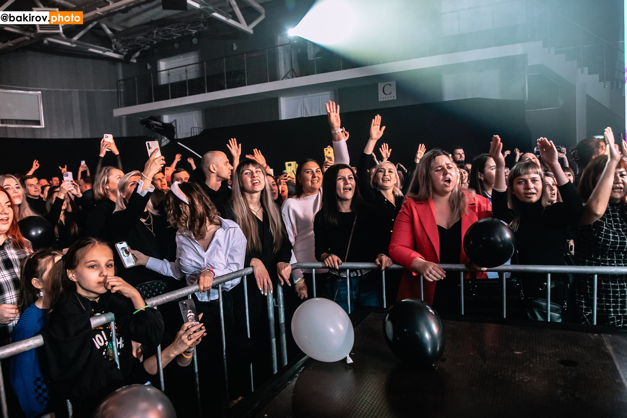 25.11 Концерт Шум. Команда специалистов в мире фотографии и видео. Детский фотограф, семейный фотограф