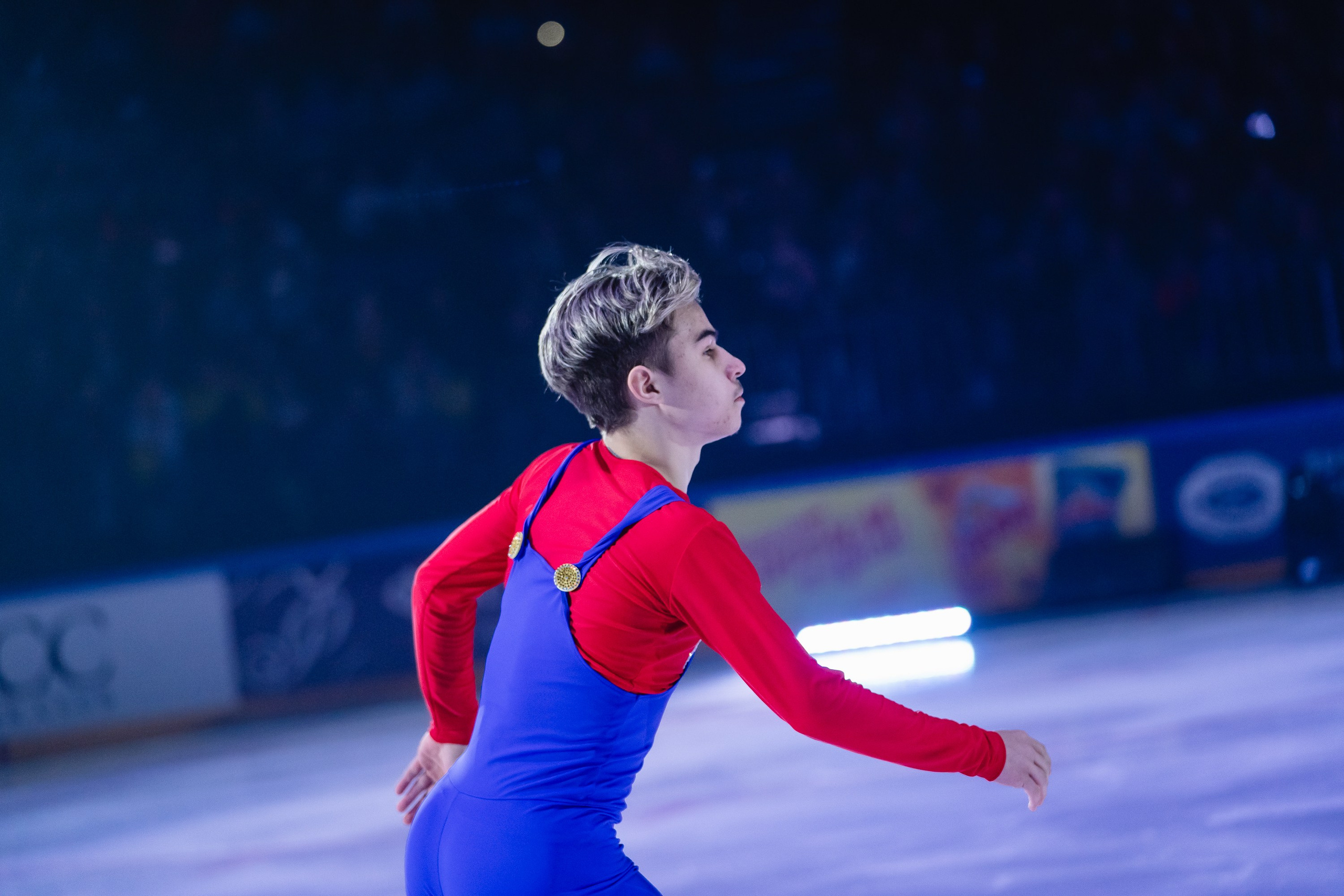 Шоу «Чемпионы на льду» в Новосибирске. Воробьева Ксения — Спортивный и танцевальный фотограф Новосибирск