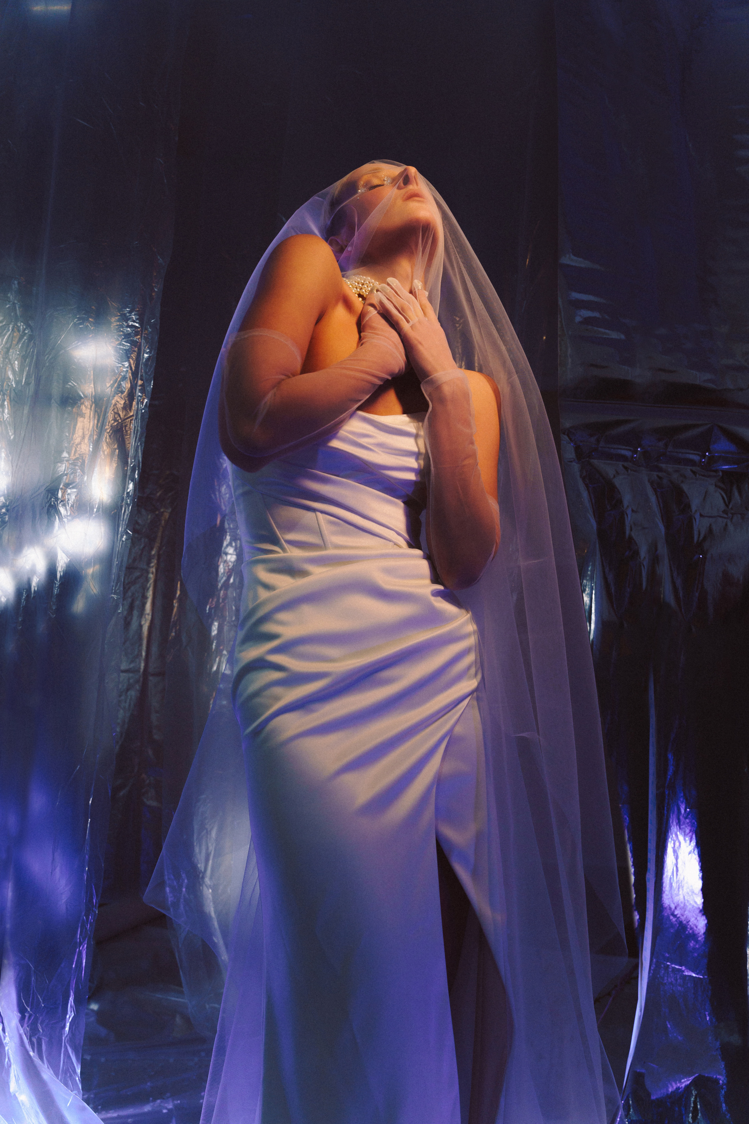 Студийная свадебная фотосессия