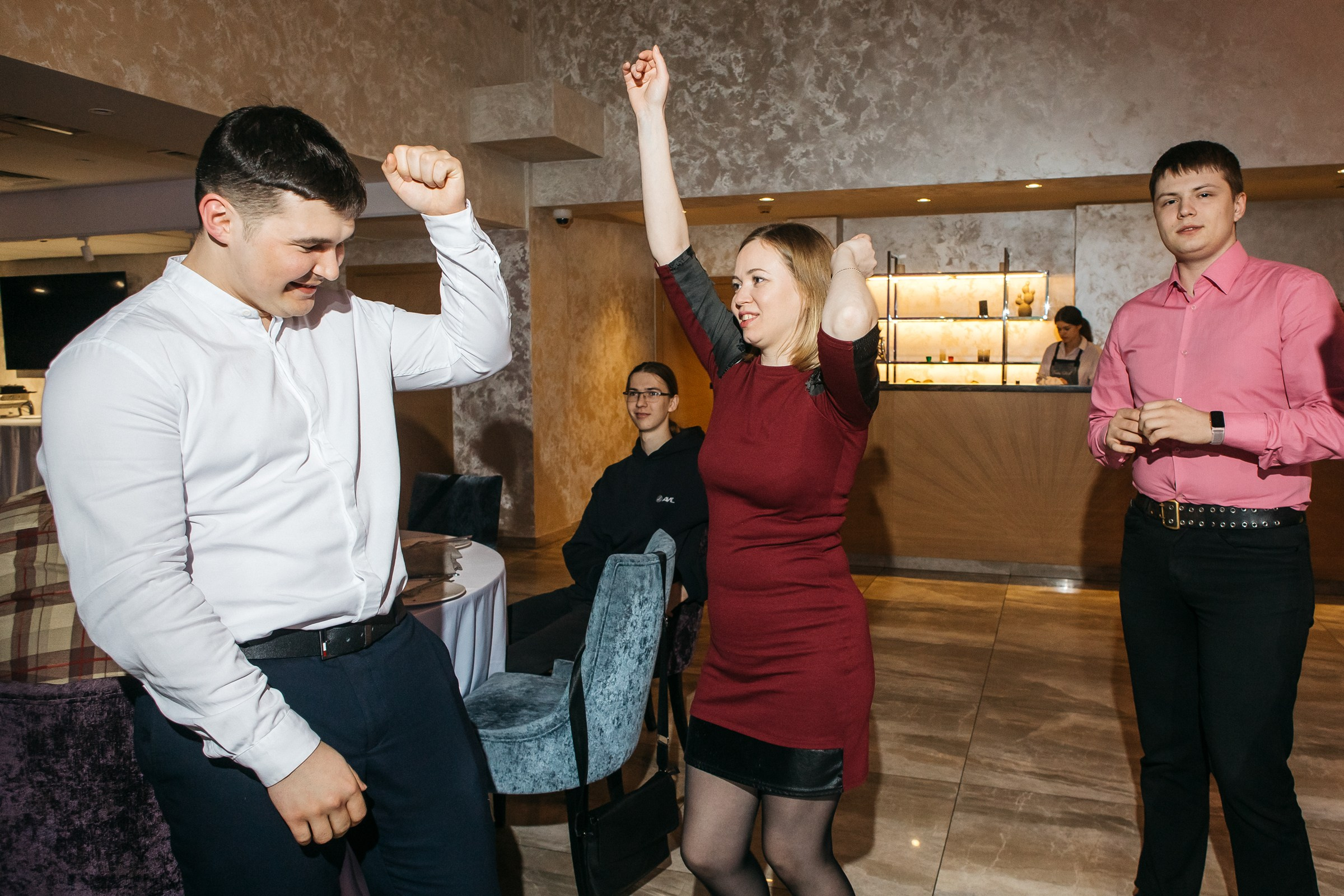 Хороший репортажный фотограф на корпоратив в Питере