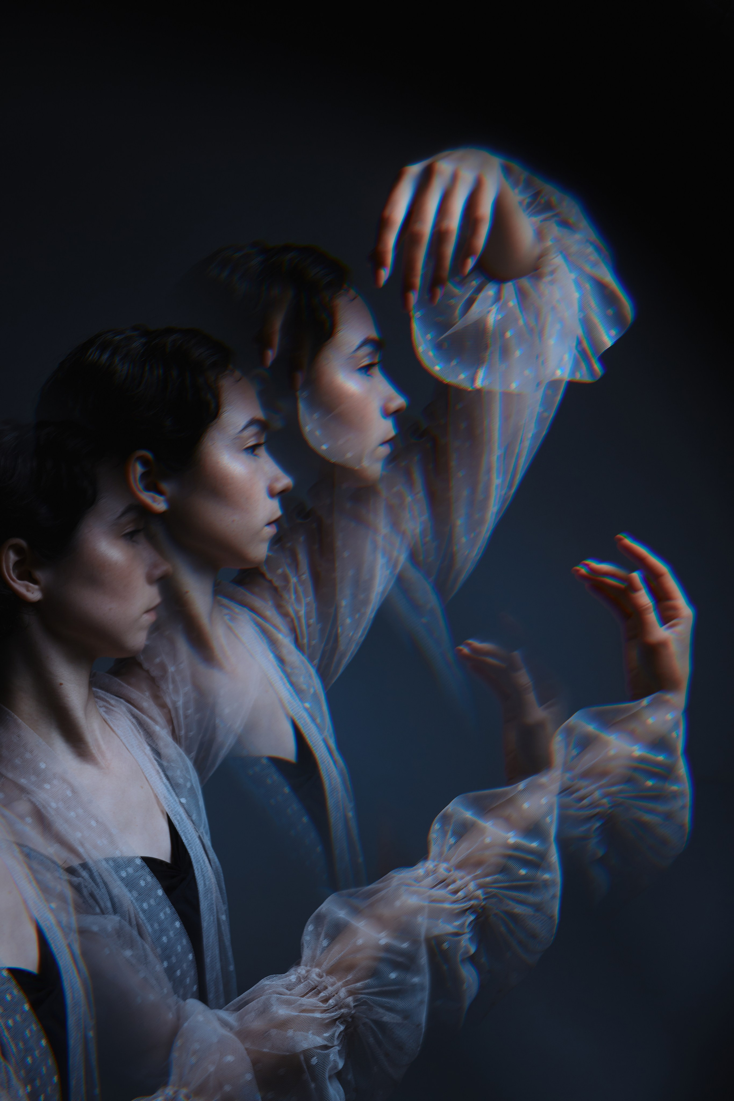 Фотосессия в образе балерины в платье сетка СИНИОКО. Одежда из Санкт-Петербурга СИНИОКО