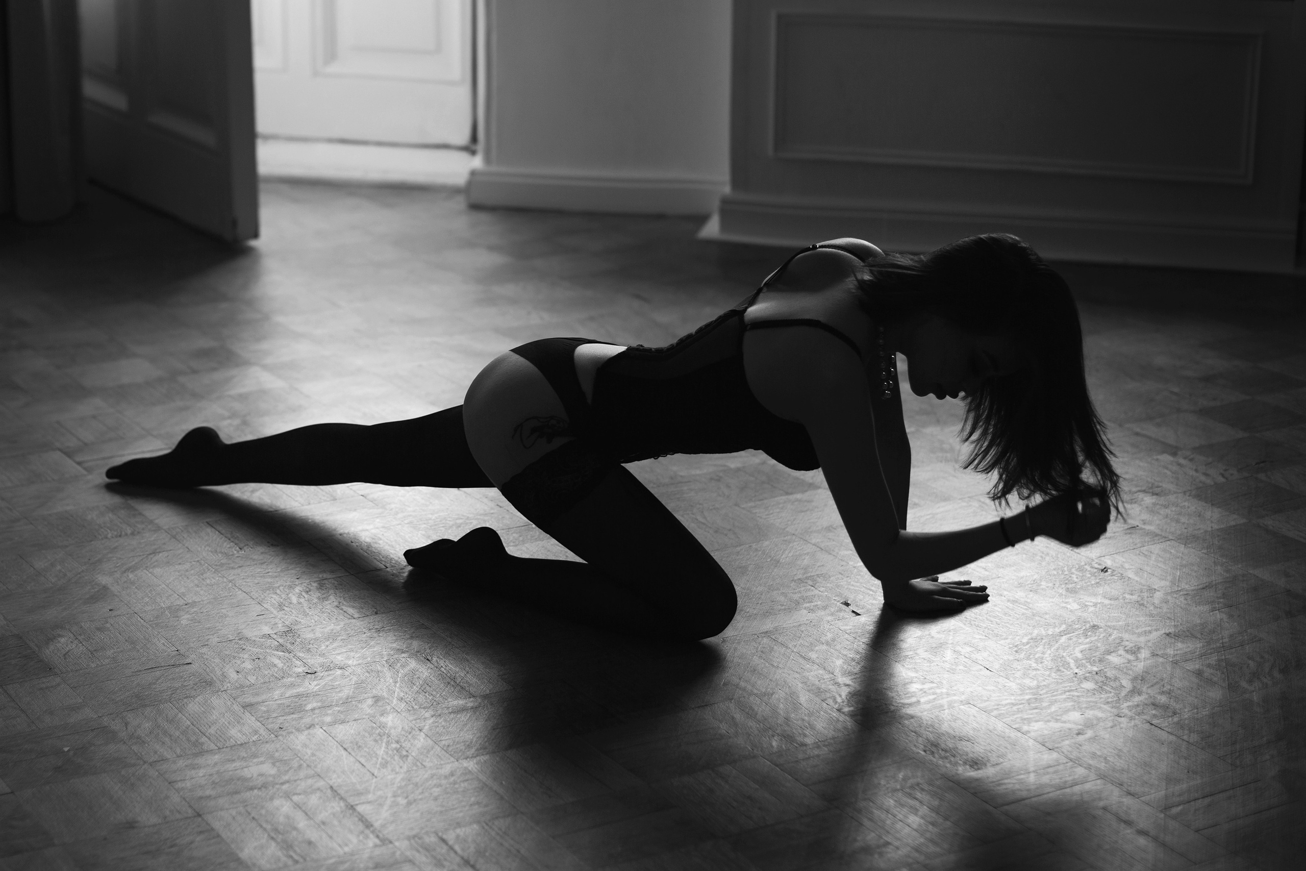 Женский фотограф в Санк-Петербурге и Москве — фотосессия девушки в студии, портрет, фотосъемка