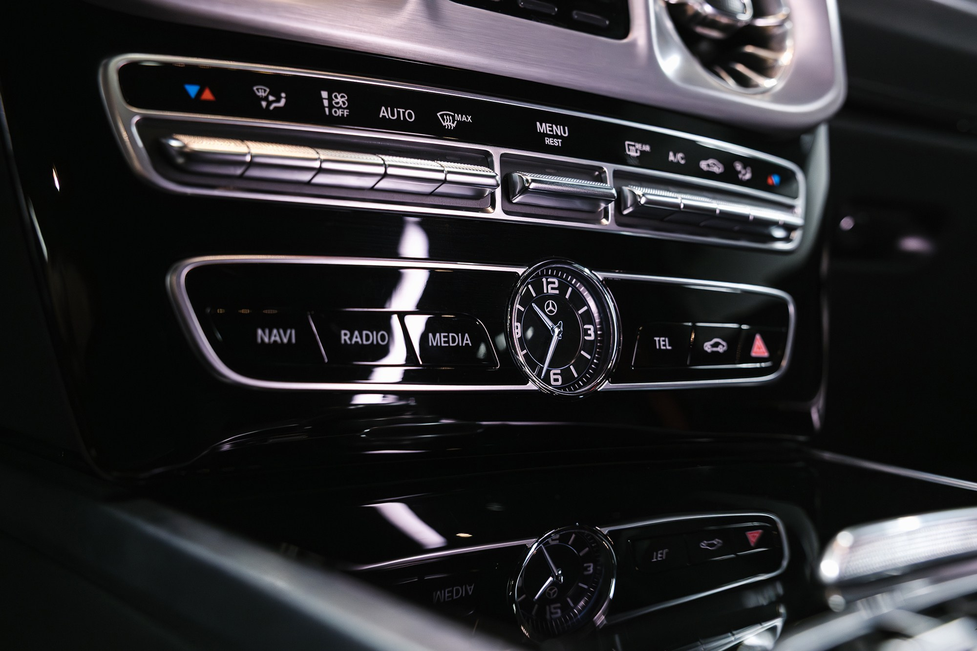 Mercedes-Benz G 400d 2.9 4MATIC 9G-Tronic (330 л. с.) 2023. Автосалон «Х-Авто»