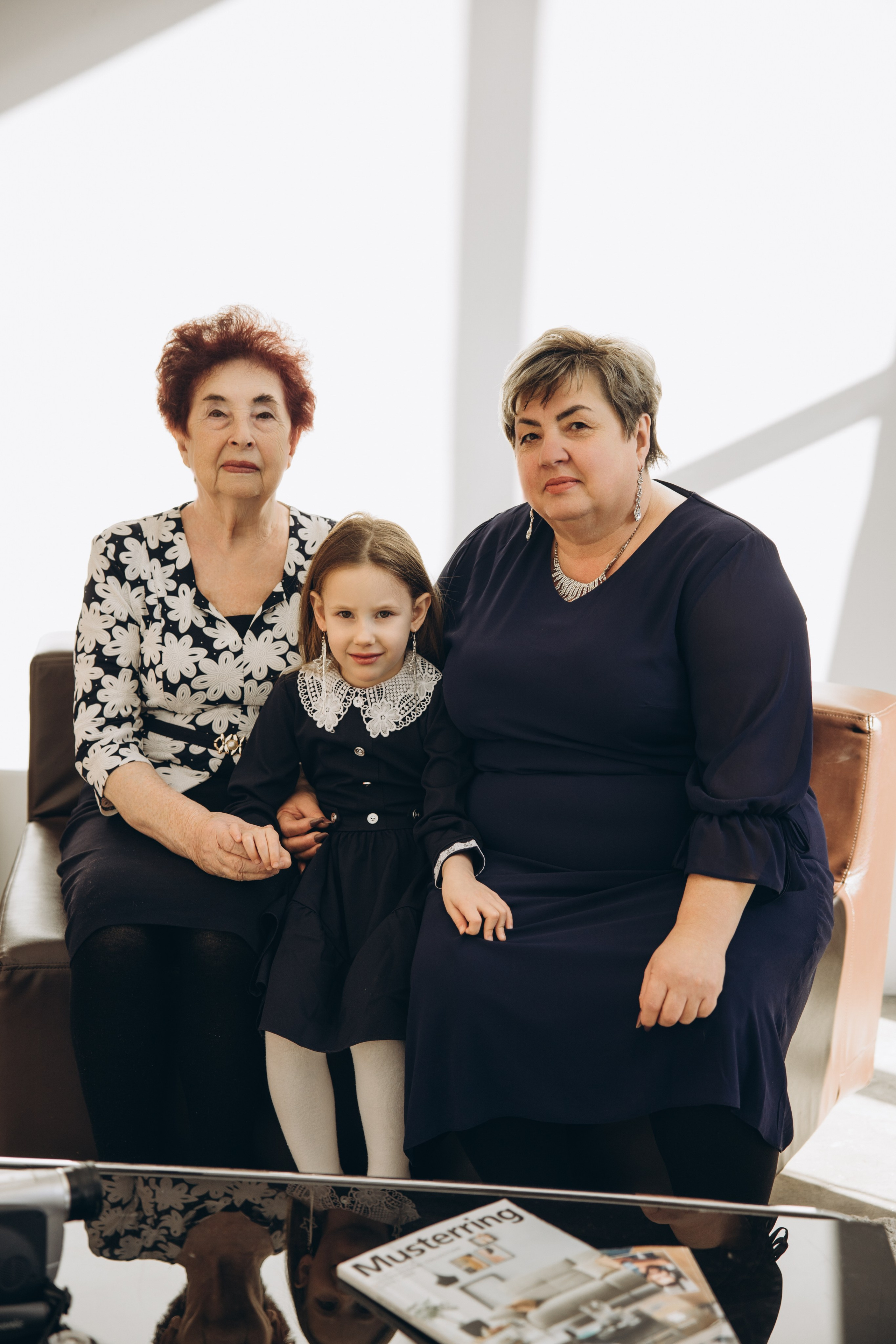 4 поколения. Свадебный, семейный фотограф в Иркутске Светлана Макаричева