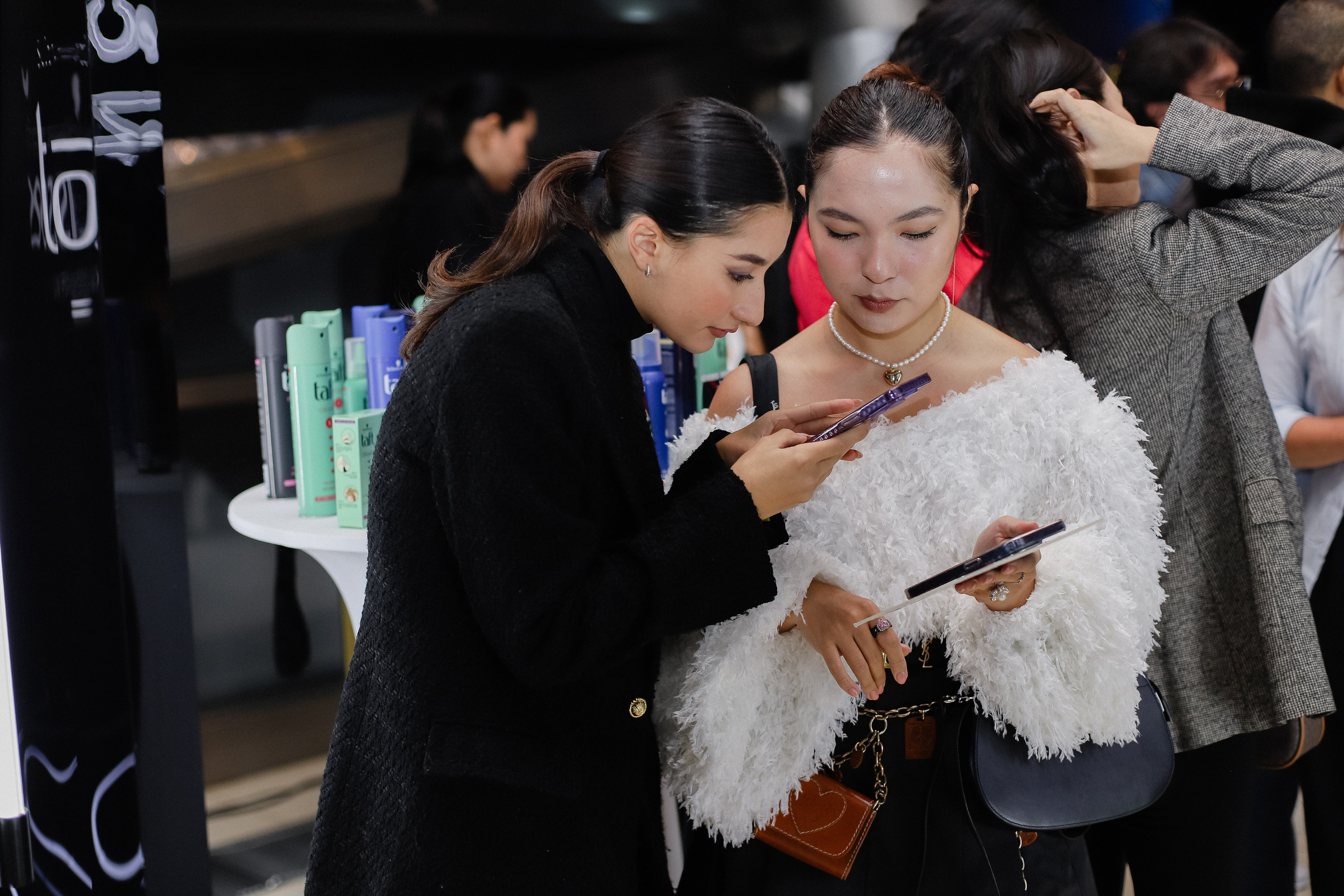 27.10 FWA зона Schwarzkopf и Perwoll. Фотограф в Алматы и Москве Даша Пушкина