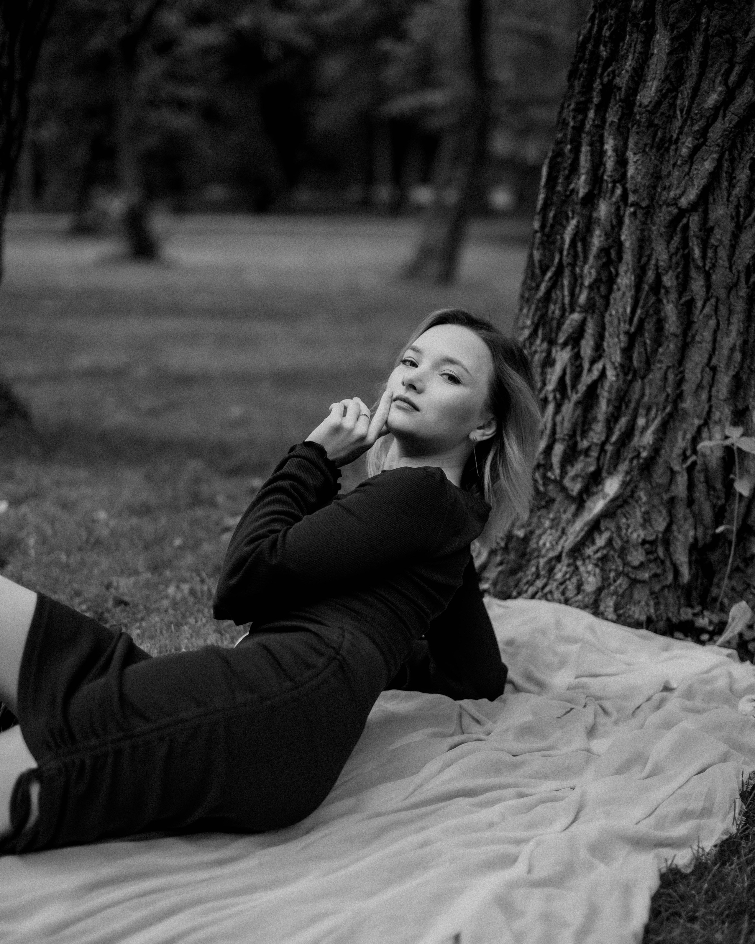 Аня. Женский фотограф. Создатель украшений ручной работы. Модель
