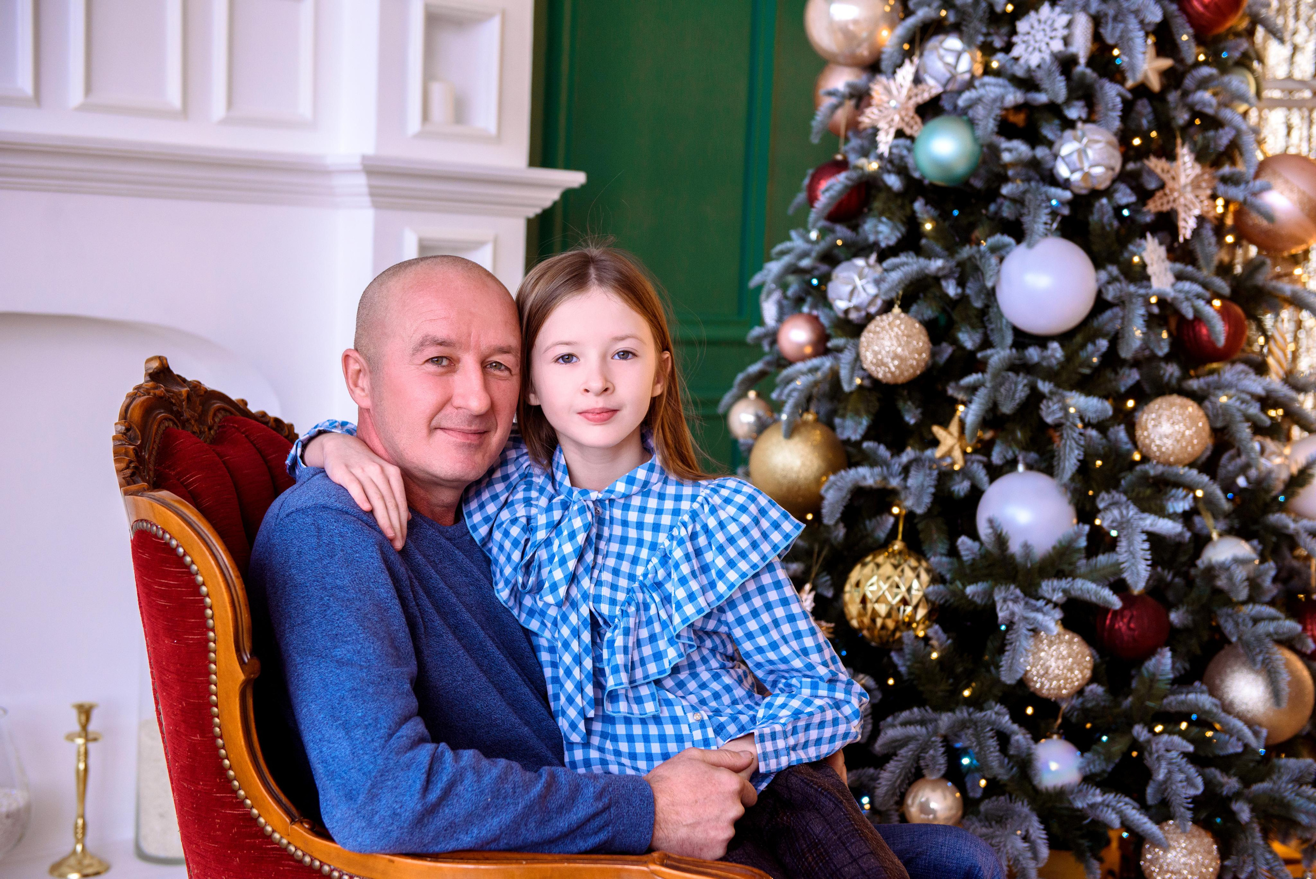 Новогдняя фотосессия одной красивой семьи. Фотограф. Выпускные альбомы в Барнауле