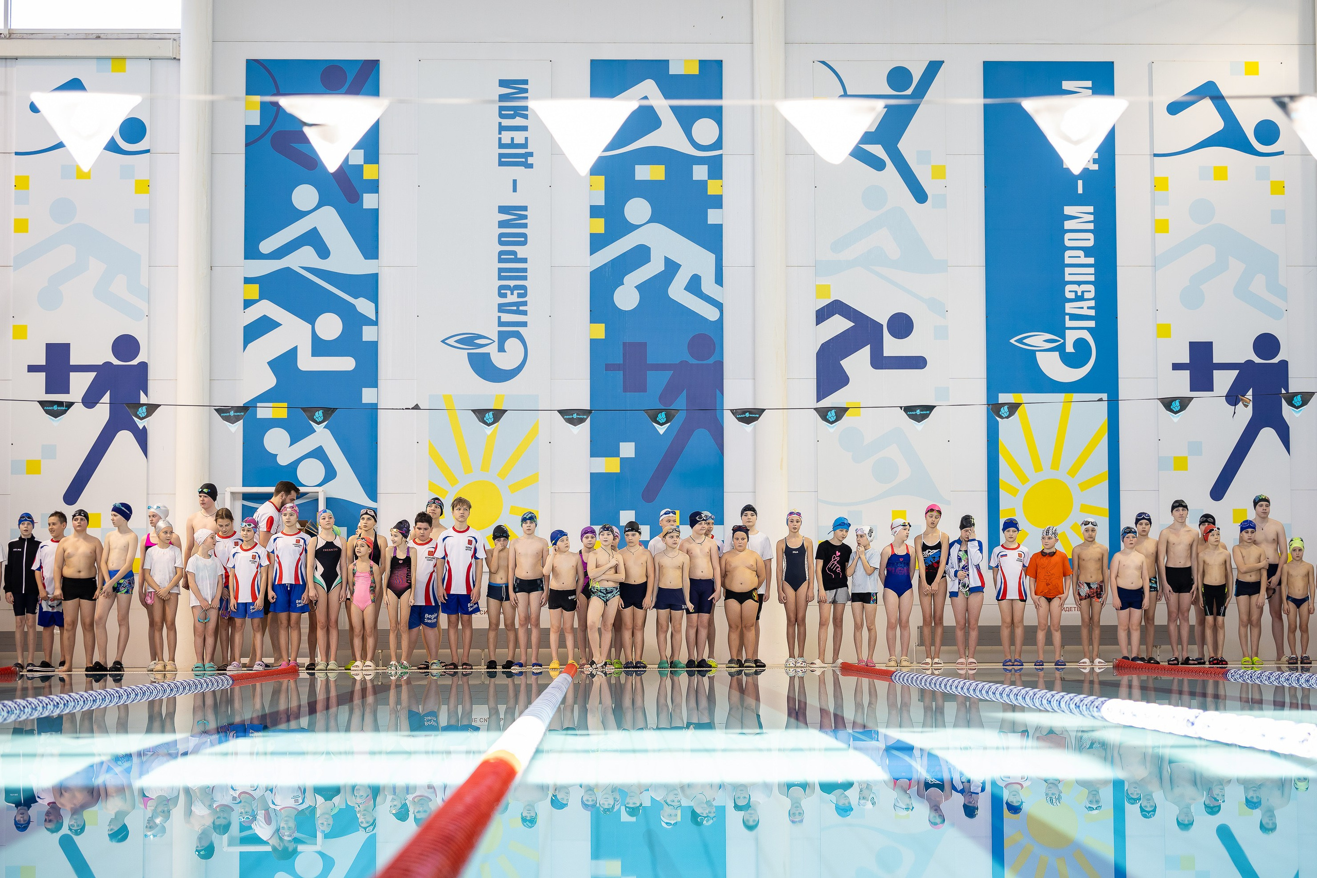Мартовское солнышко на Весенних стартах клуба по плаванию Begin Swim. Свадебная фотосъёмка в Москве, Туле