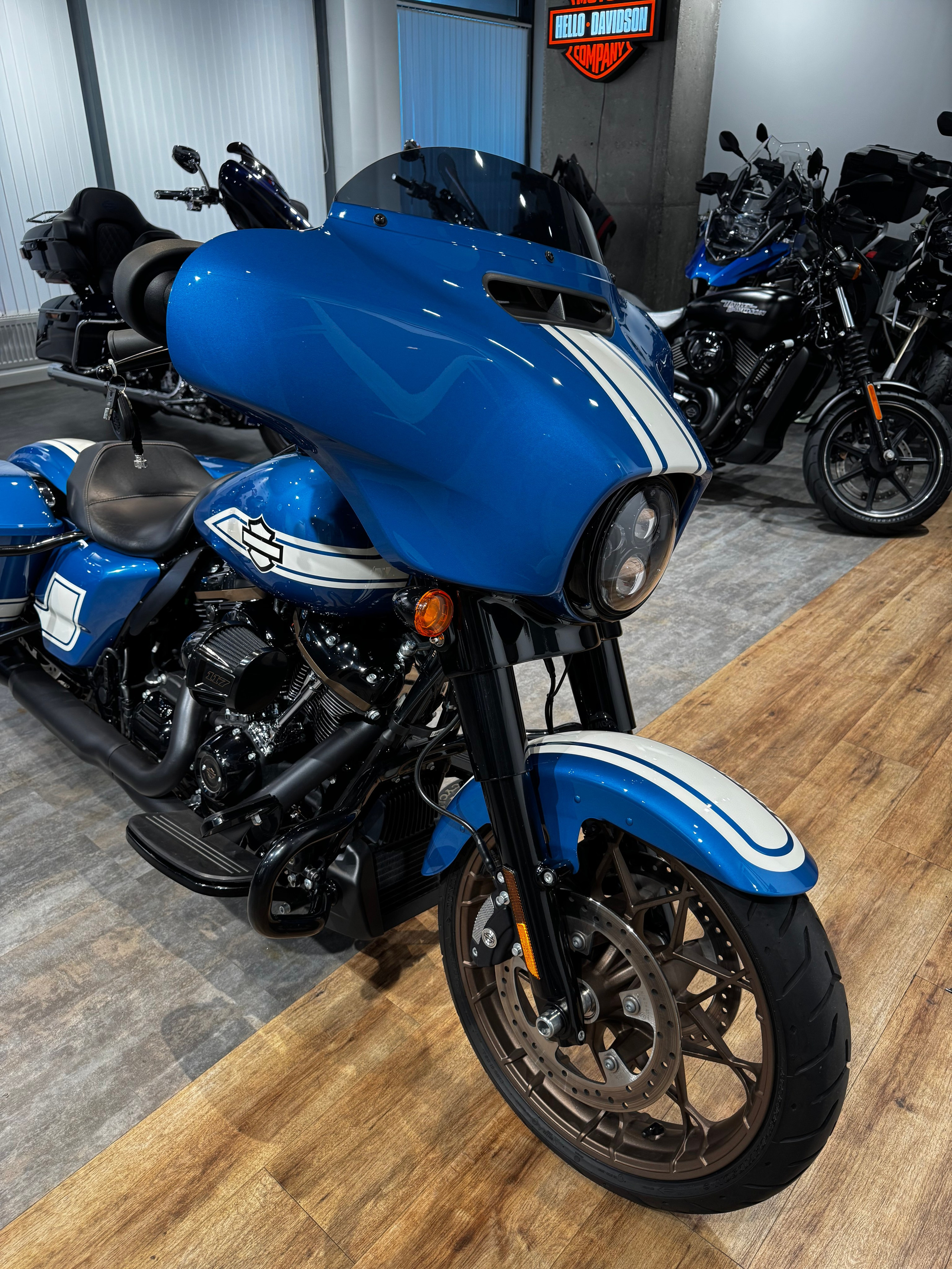 Мотоциклы Harley-Davidson 2023 Street Glide ST 117 (Enthusiast) (Touring) — купить мотоцикл. Hello Davidson, Москва. Только хорошие мотоциклы…