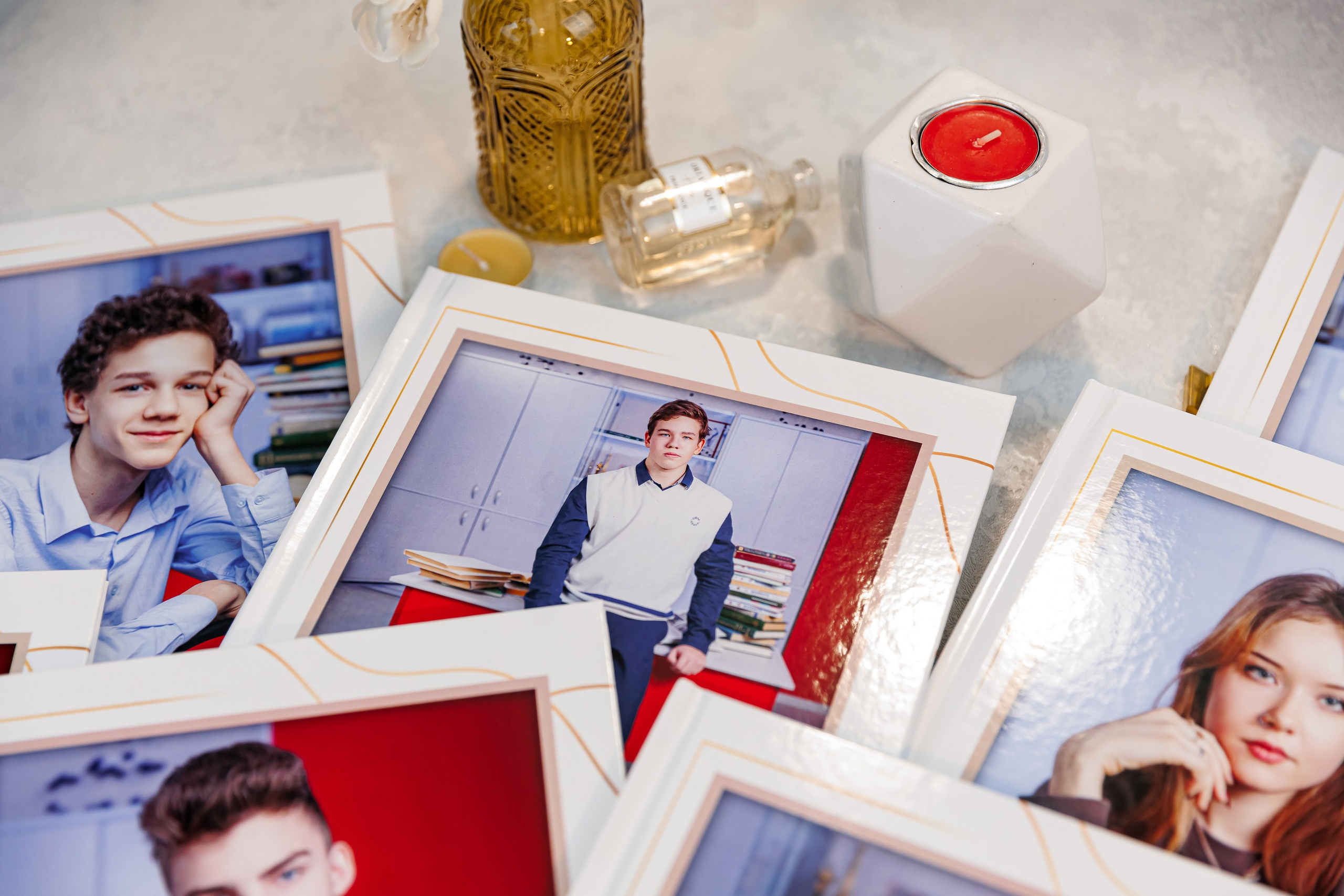 Персональные альбомы 9, 11 класс. Семейный и детский фотограф Комина Елена, Власиха, Одинцово