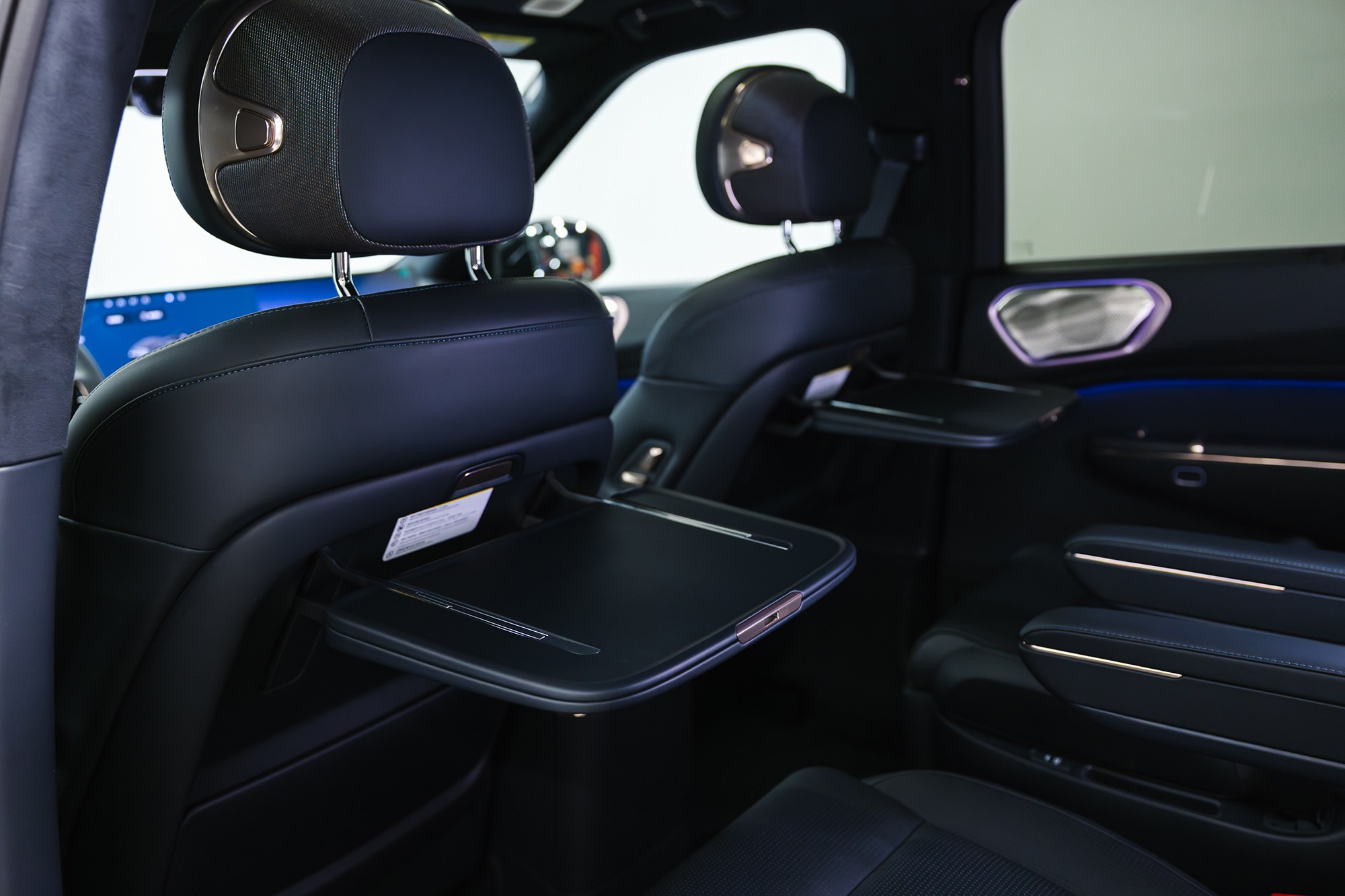 Lynk & Co 900 Ultra 2,0hyb 4WD AT (734 л. с.). Автосалон «Х-Авто»