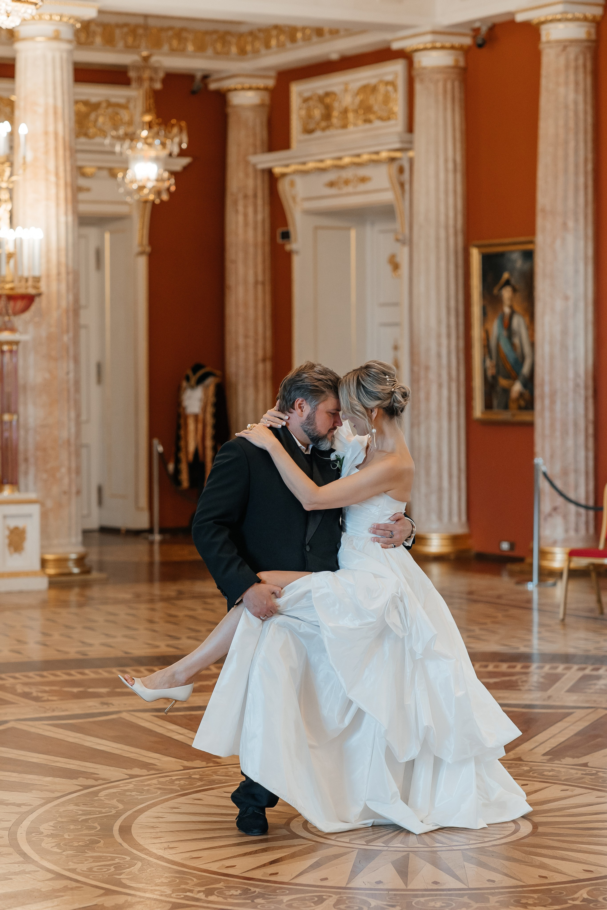 свадебная фотосессия в Большом Дворце Царицыно Таврический зал