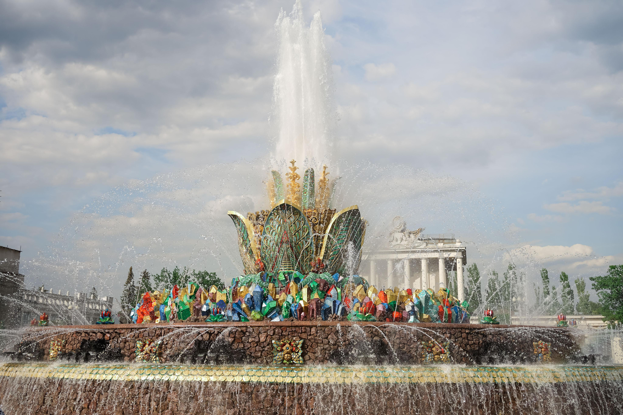 Экскурсия по ВДНХ. ФотоЭкскурсии в Москве|Экскурсии в Москве с фотографом