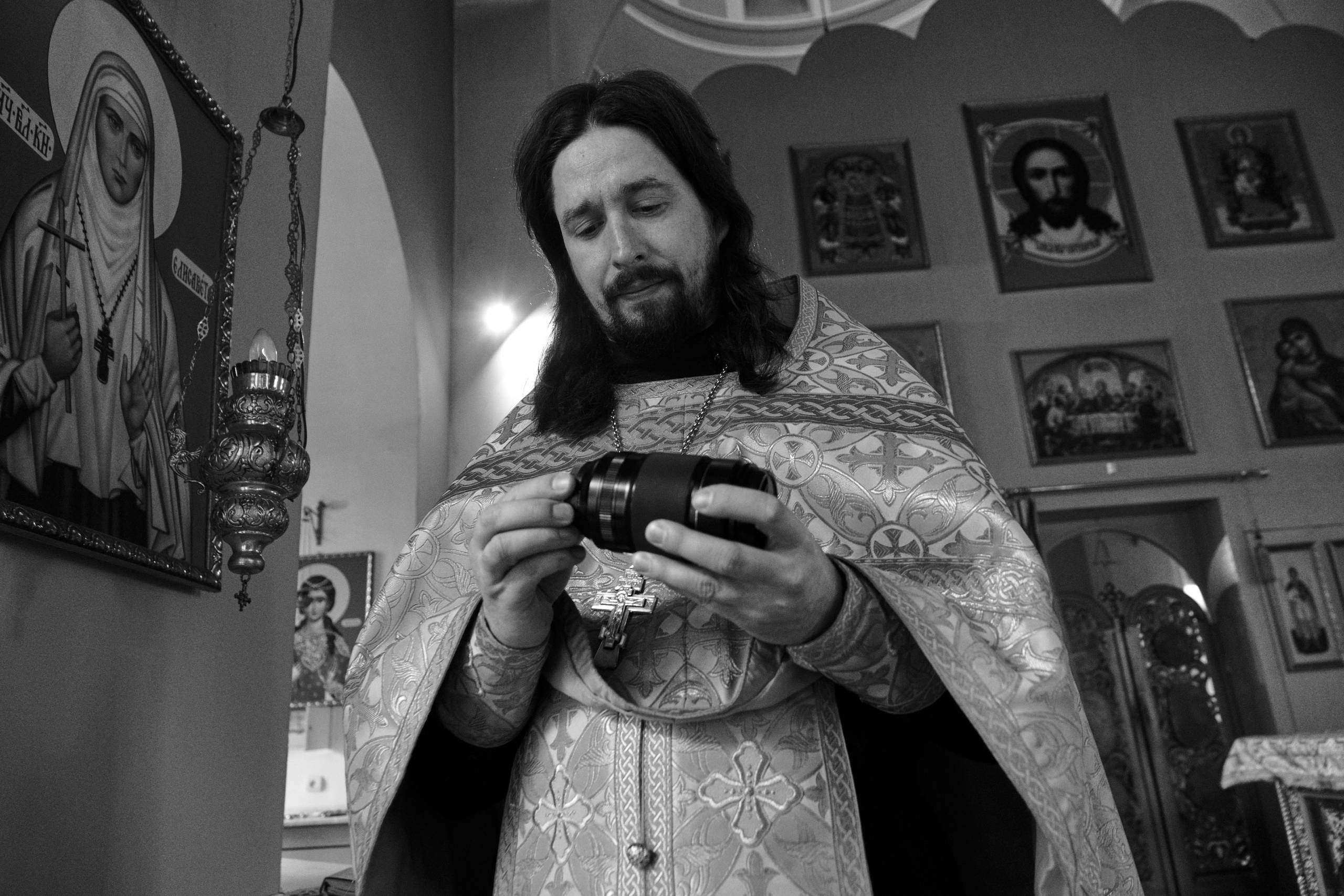 Story of orthodox priest. Moscow street photography workshops and photo tourism