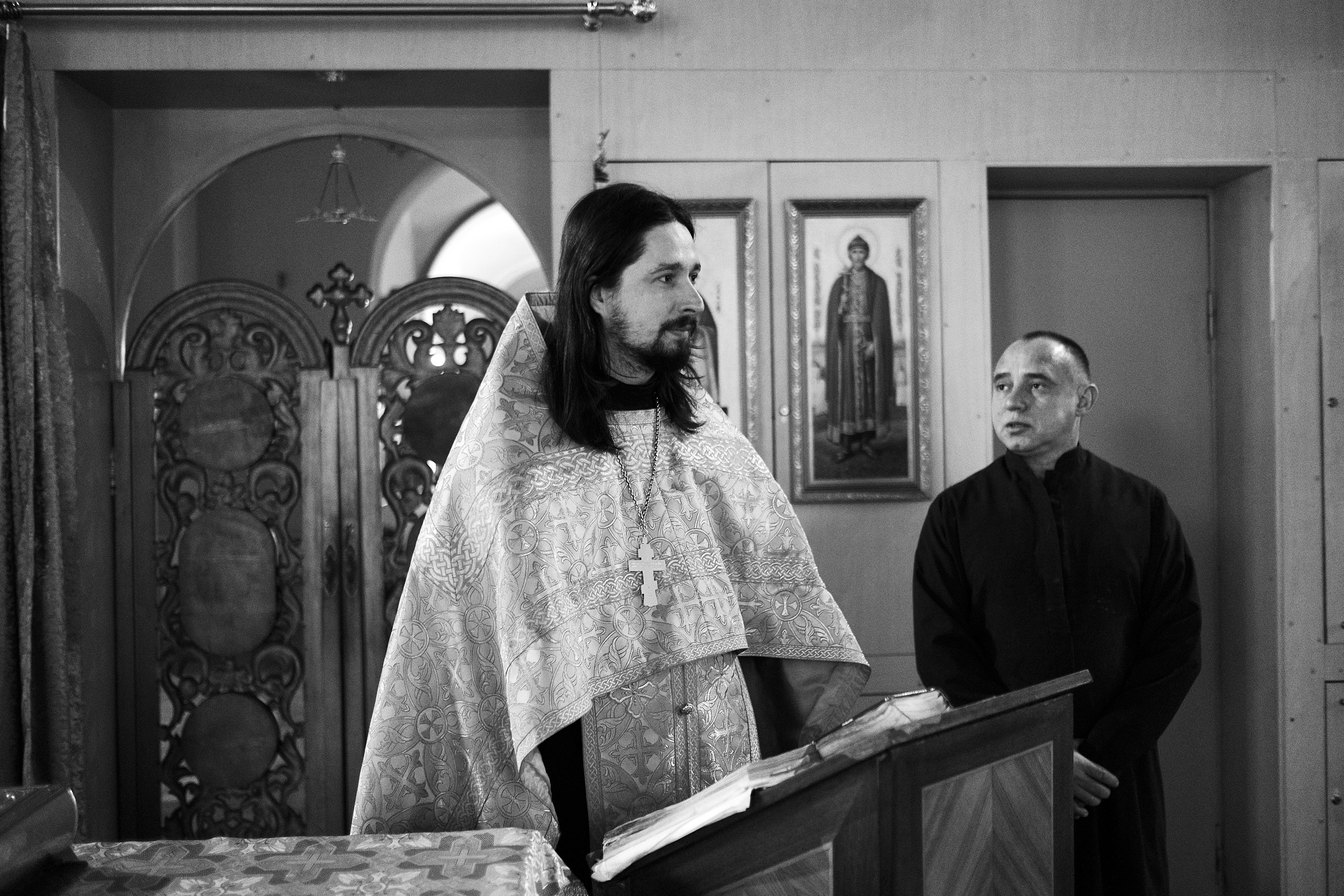 Story of orthodox priest. Moscow street photography workshops and photo tourism