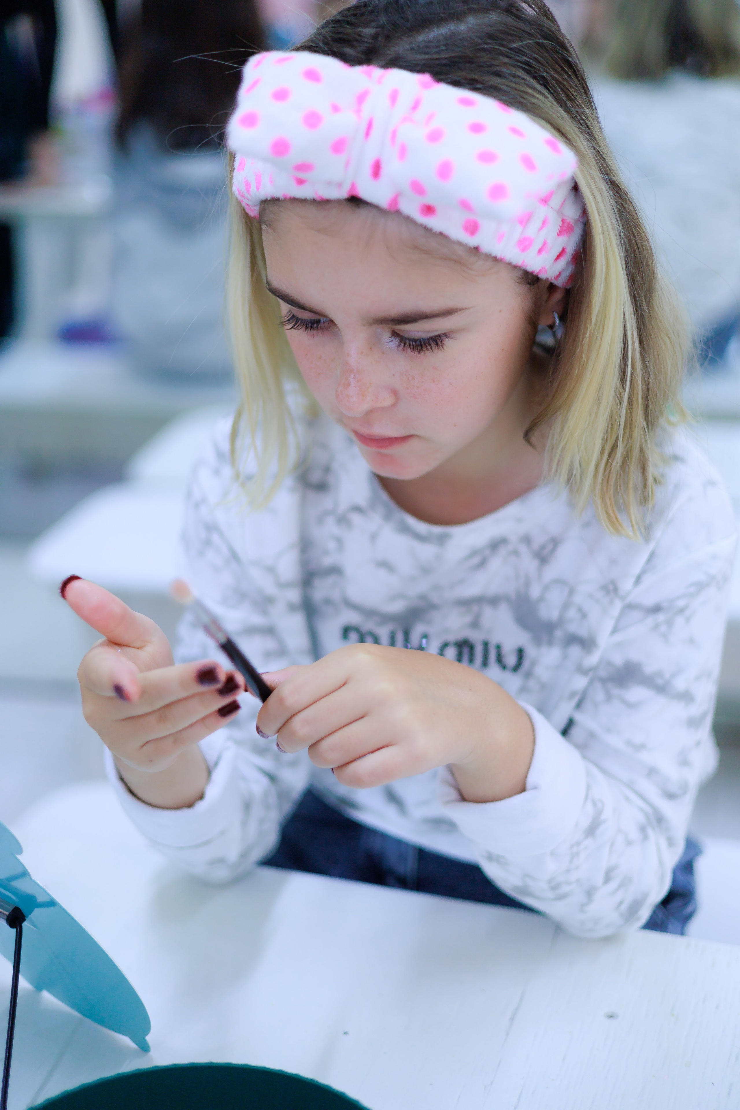 От детского макияжа к макияжу по-взрослому: урок макияжа для девочек 7-10 лет 2 февраля во Владивостоке. Школа для девочек во Владивостоке — Само Совершенство