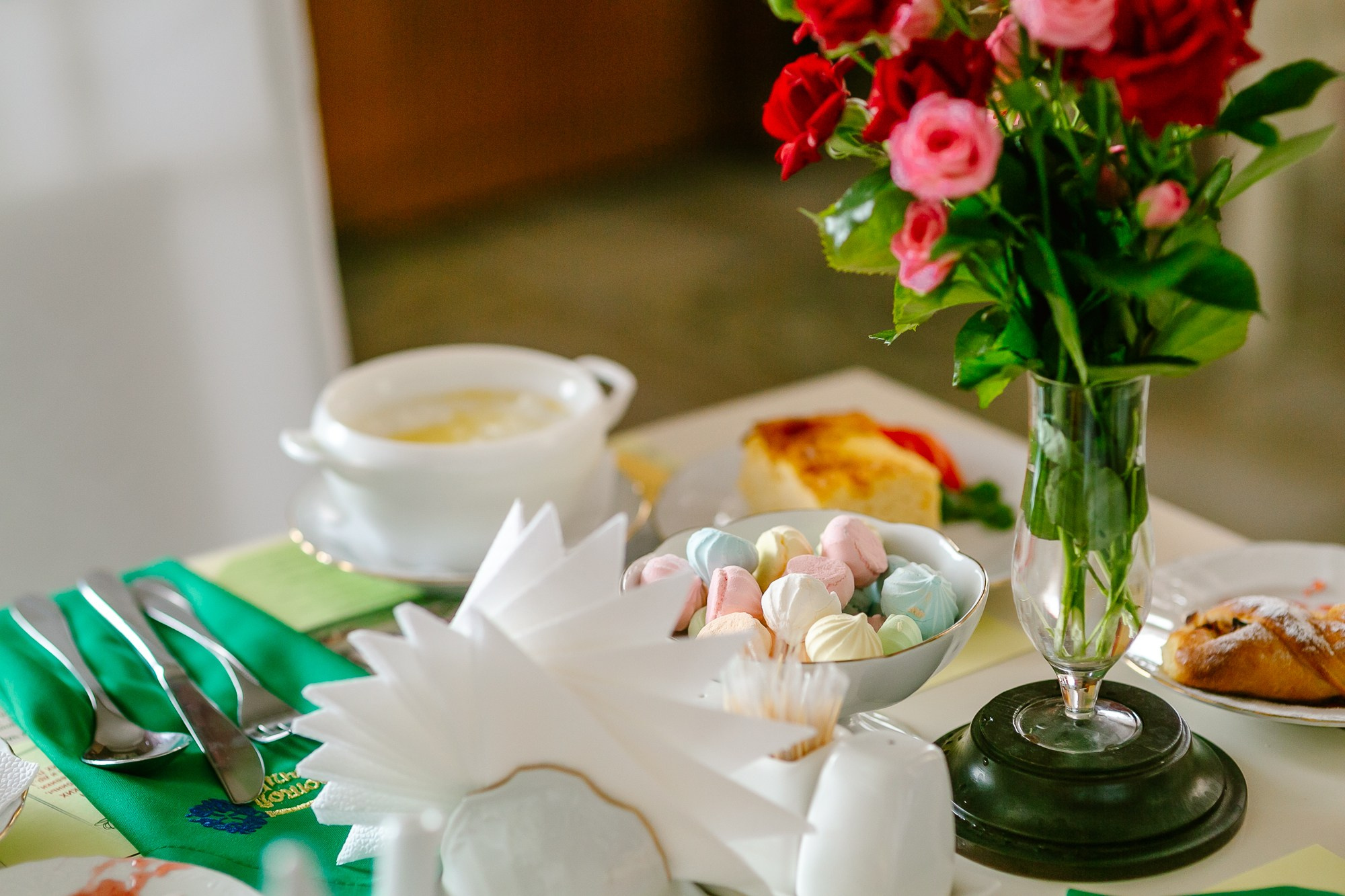 Ресторан "Хозяин - Барин". Завтраки, обеды и ужины,банкеты