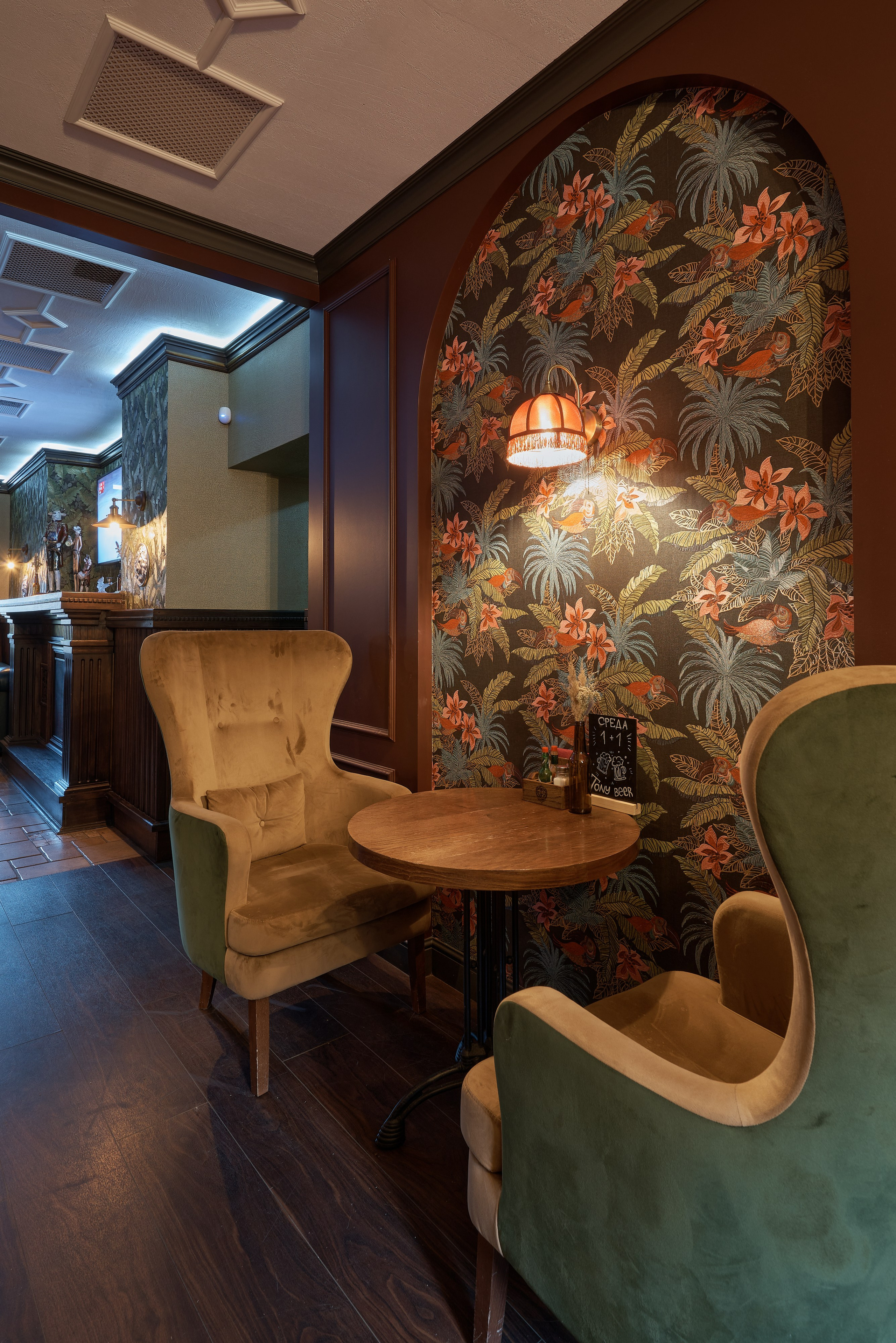 The Tony Pub. Абросимов Лев интерьерный и архитектурный фотограф