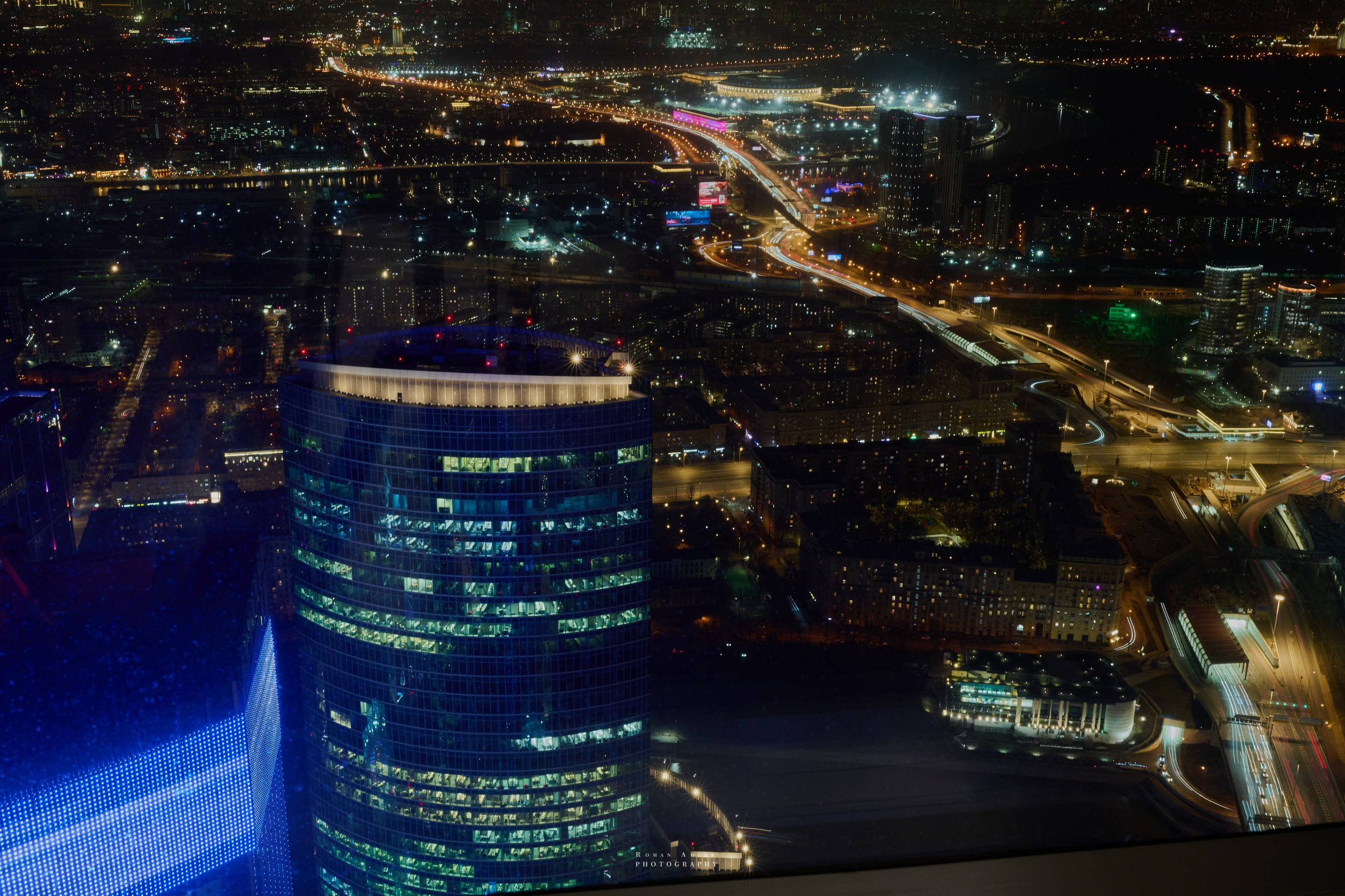 Солнце Москвы. Фотограф Роман Адлер