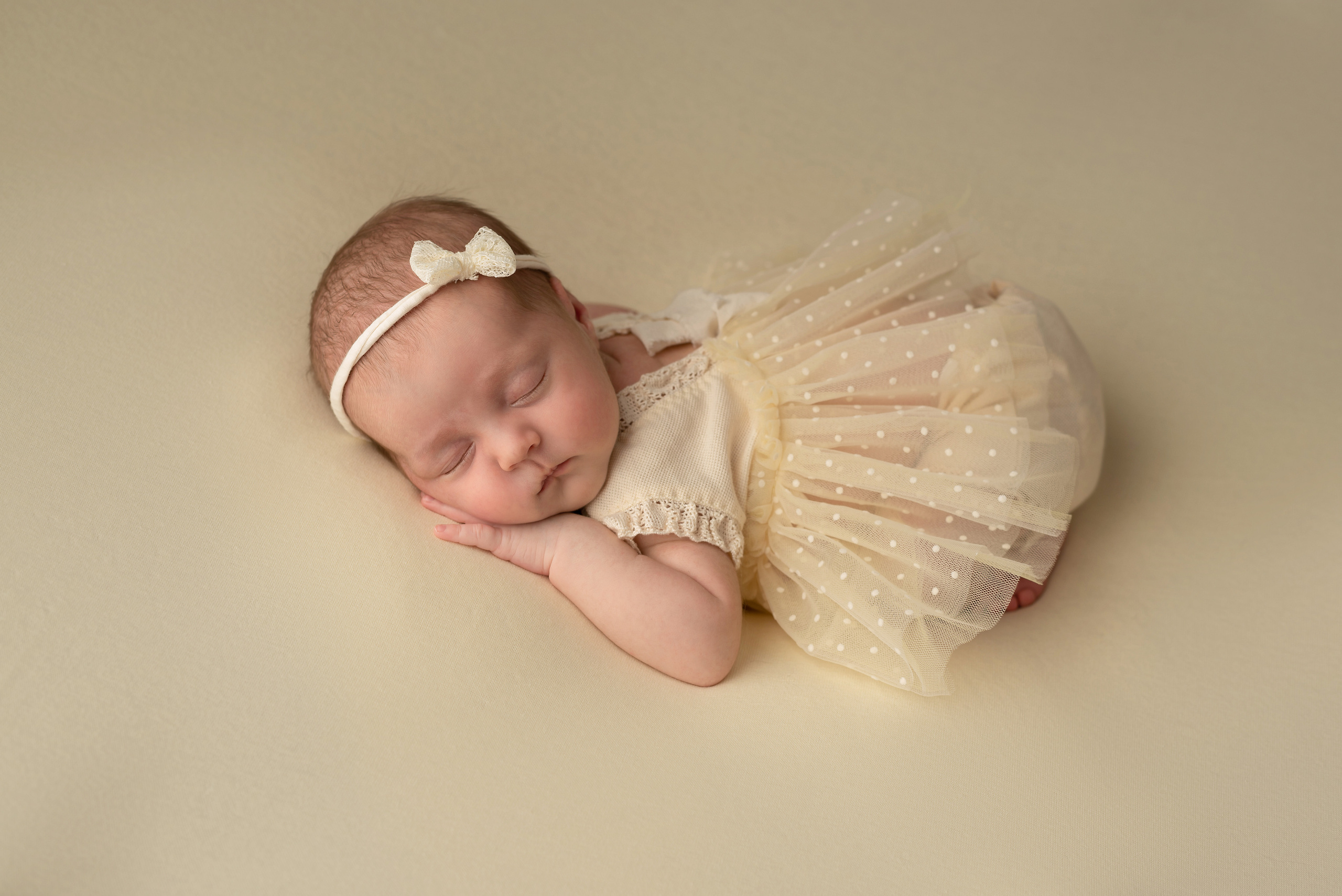 Photographer of newborns and children up to a year in Montenegro