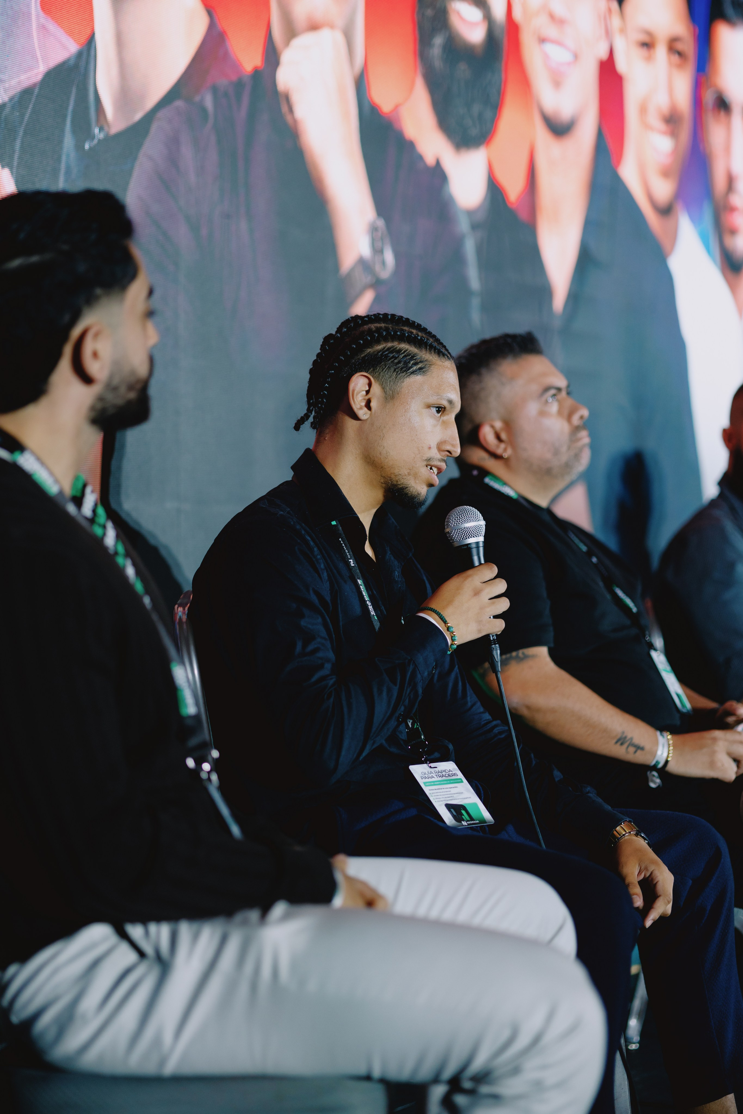 TRADERS DAY By NeomAAA Medellin. NeomAAA Funds Gallery