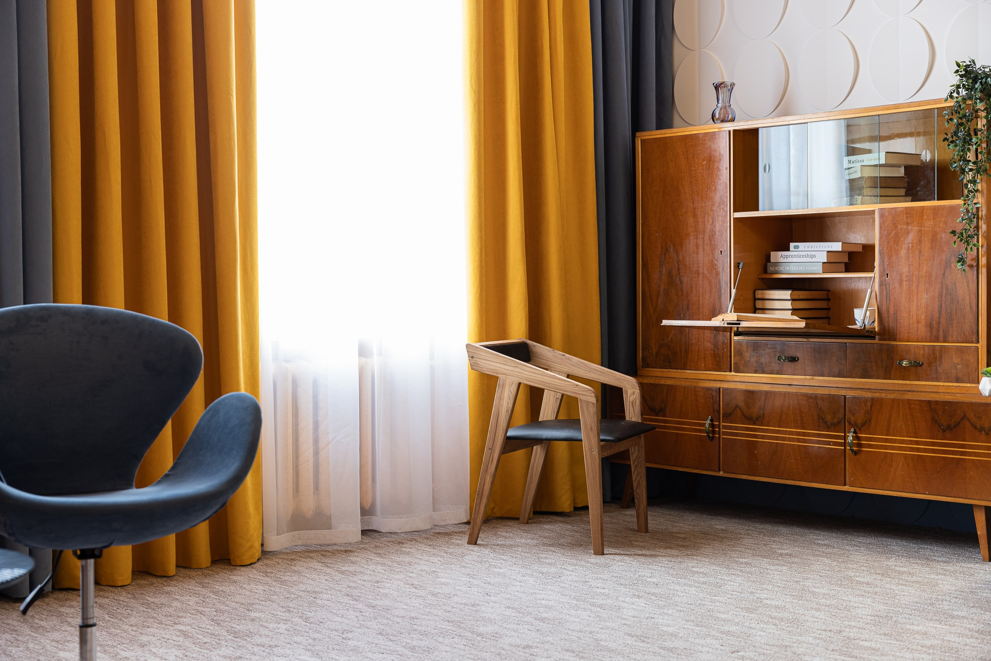 Фотостудия Photohub — всё для комфортной и красивой съёмки. Фотограф в Минске Людмила Дутко