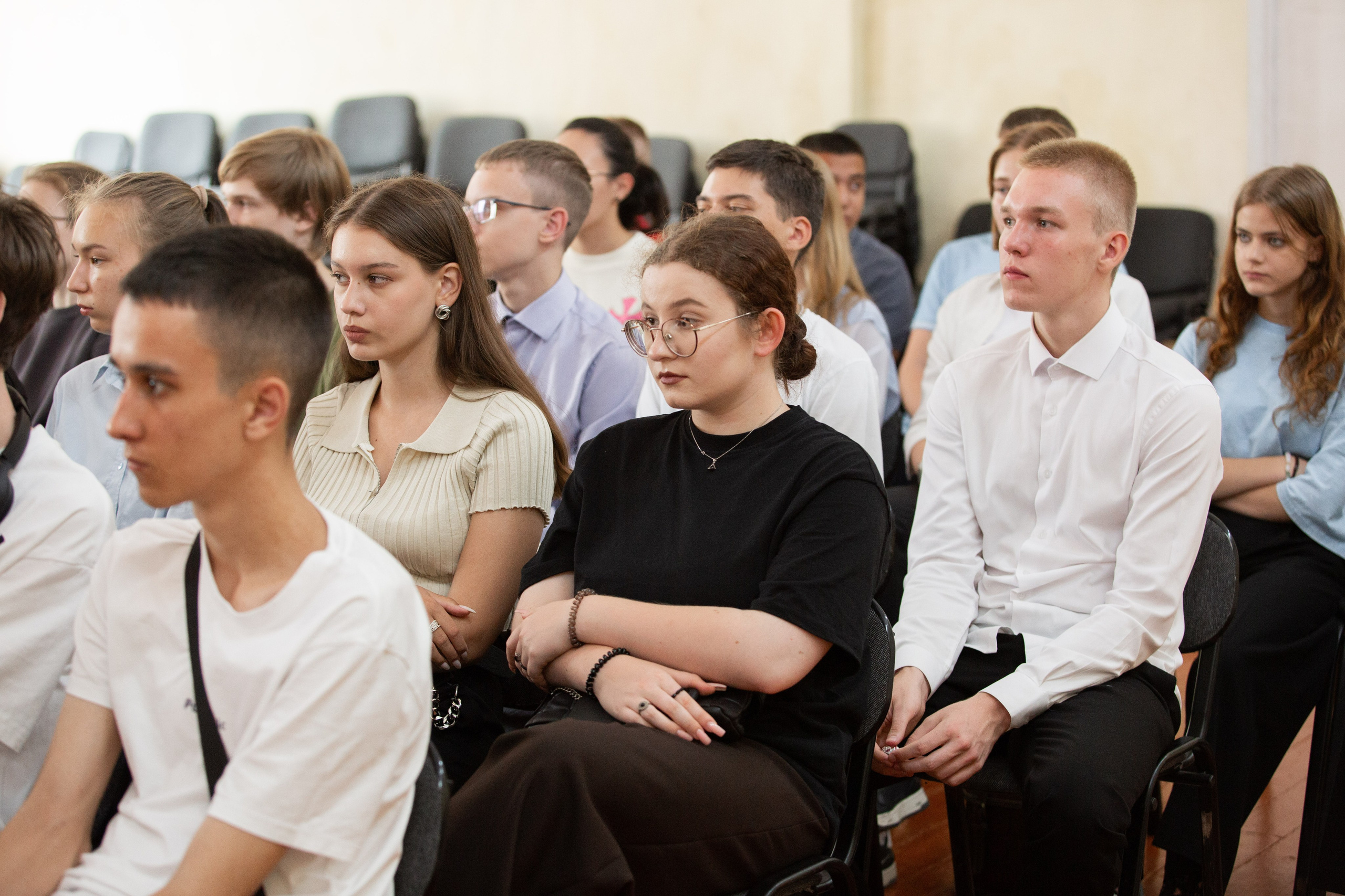 ШКОЛА и ДЕТСКИЙ САД. Портретный, свадебный, репортажный фотограф во Владивостоке Юлиана Джули Фокс
