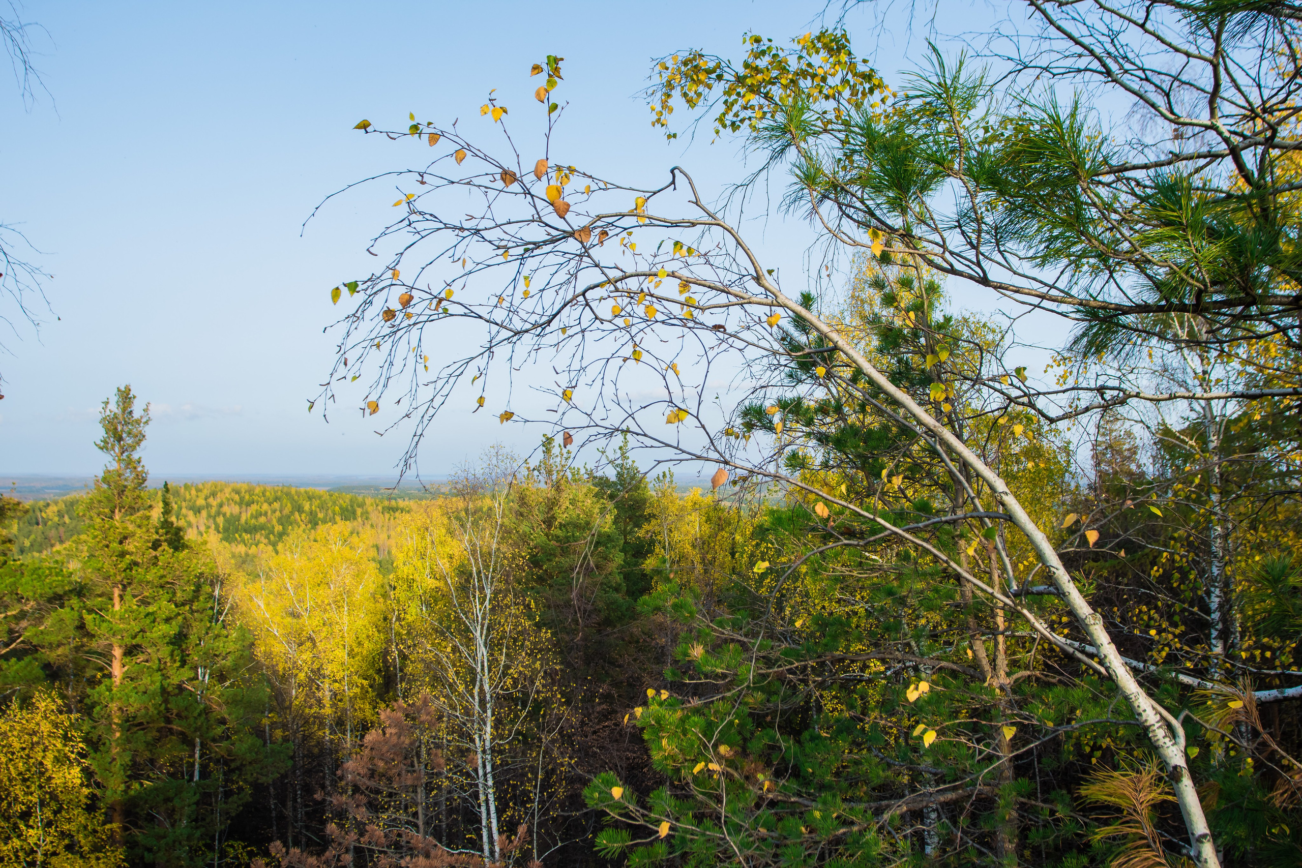 Вид со скалы "Три сестры". Сентябрь, 2023 год. Фотограф Переверзева Анна Екатеринбург