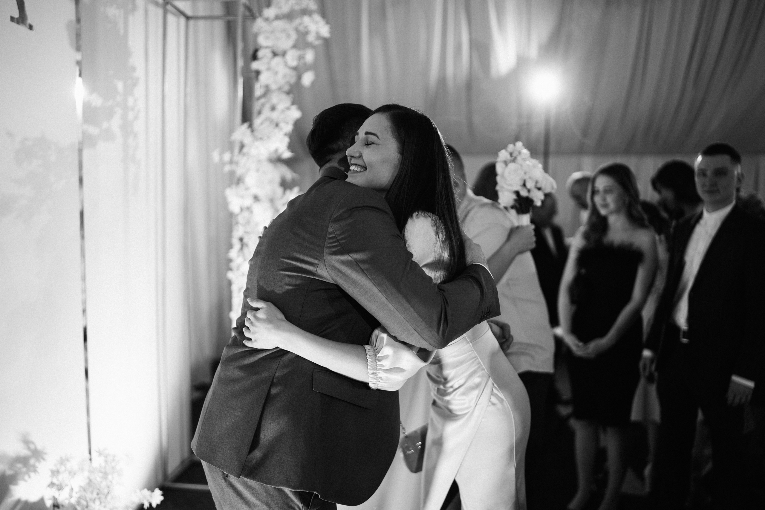 ГОСТИНИЦА АГИДЕЛЬ, ФОТОСТУДИЯ МОНОХРОМ, РЕСТОРАН ПРАВДА ХОЛЛ, ВЕДУЩИЙ АНДРЕЙ ОГНЕВ УФА