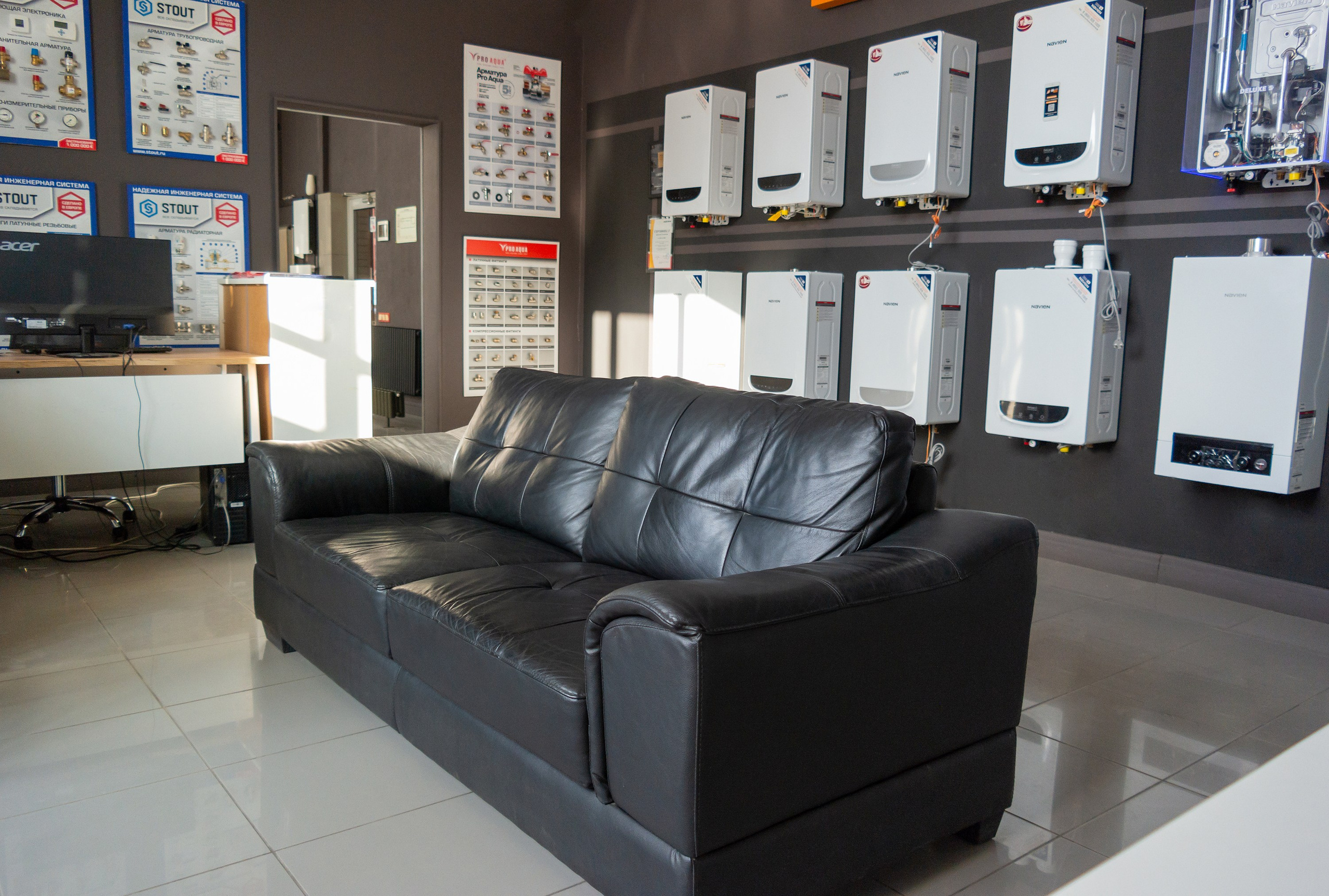 Контент-съемка для магазина отопления в Краснодаре. AI Фотограф Краснодар: мужские и женские фотосессии, стилизация съемки. Нейро-фотосессии онлайн