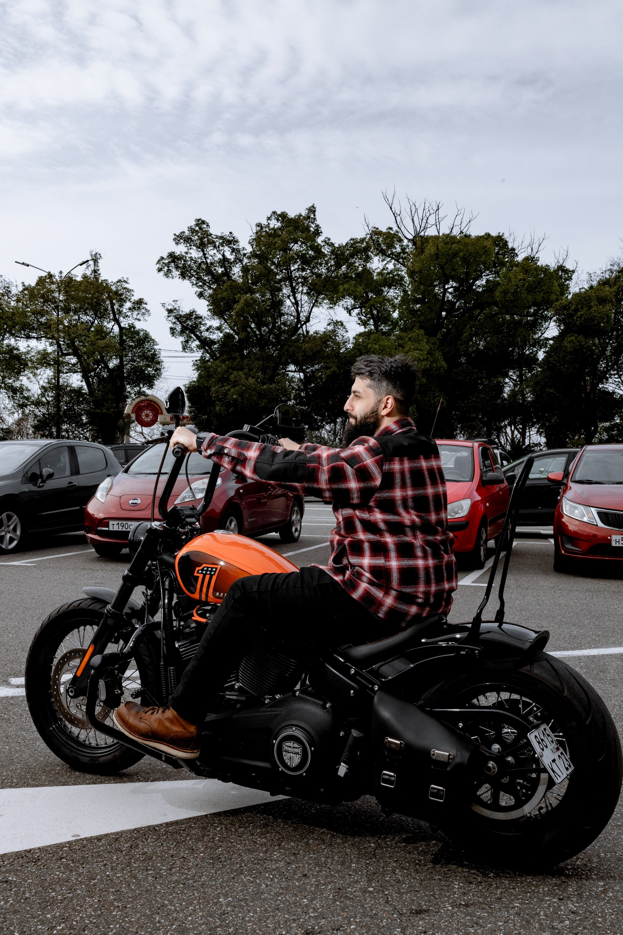 Клуб Harley Davidson. Свадебный фотограф ростов-на-Дону / Сочи / Москва
