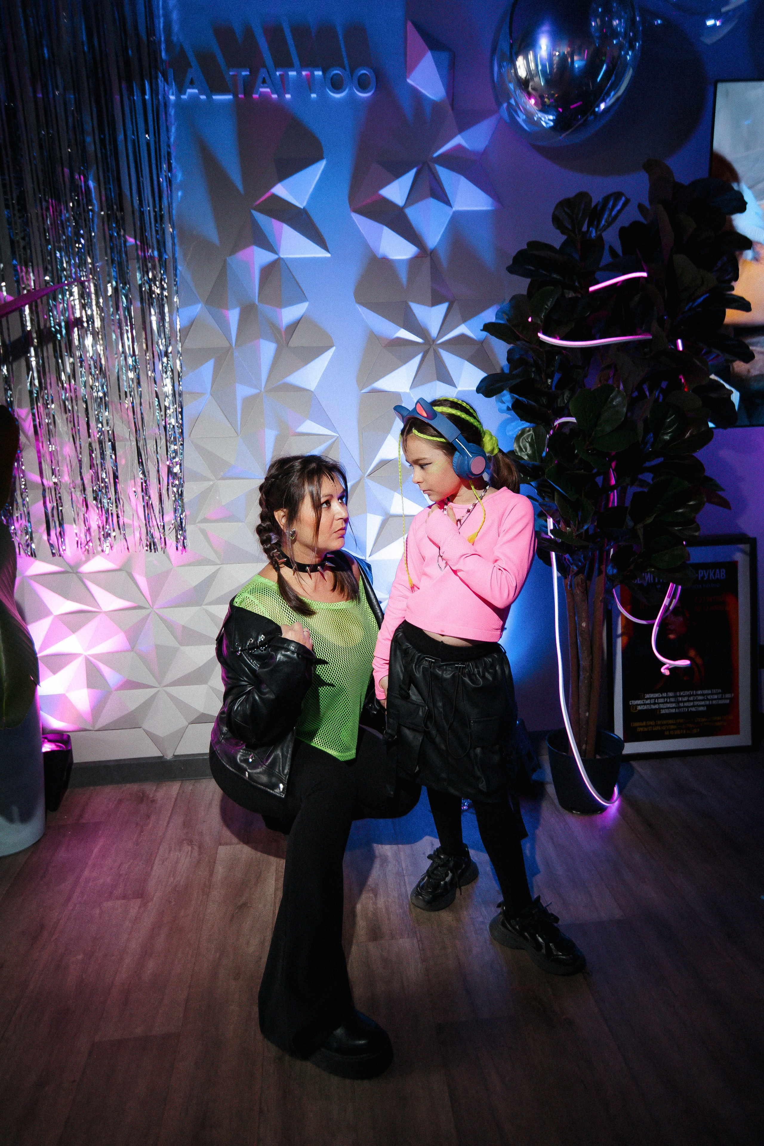 Walk-In Day в стиле киберпанк в тату-студии MUKHINA TATTOO. СВОИ. ФОТООТЧЕТЫ-СОБЫТИЯ-МЕСТА
