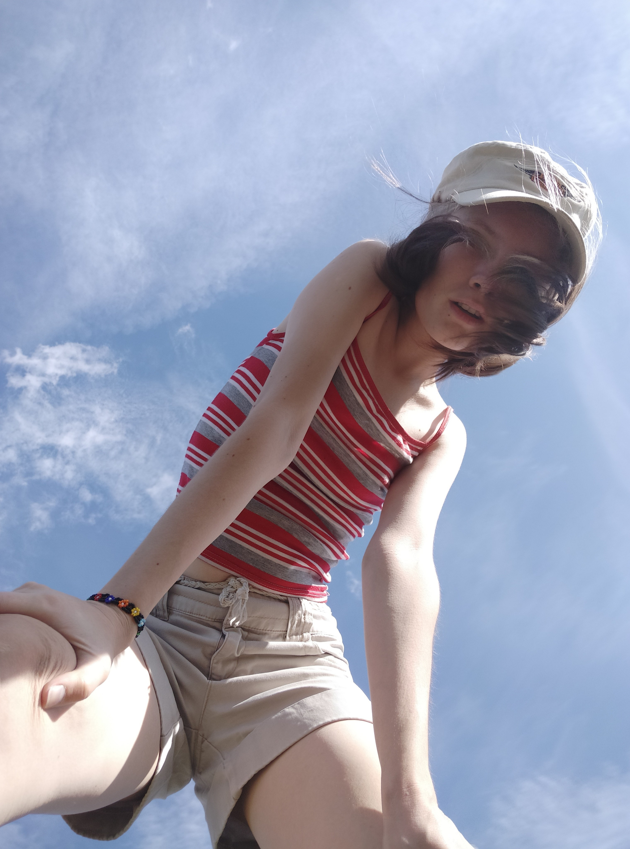 Le reality — фотограф, модель, обучающая позированию