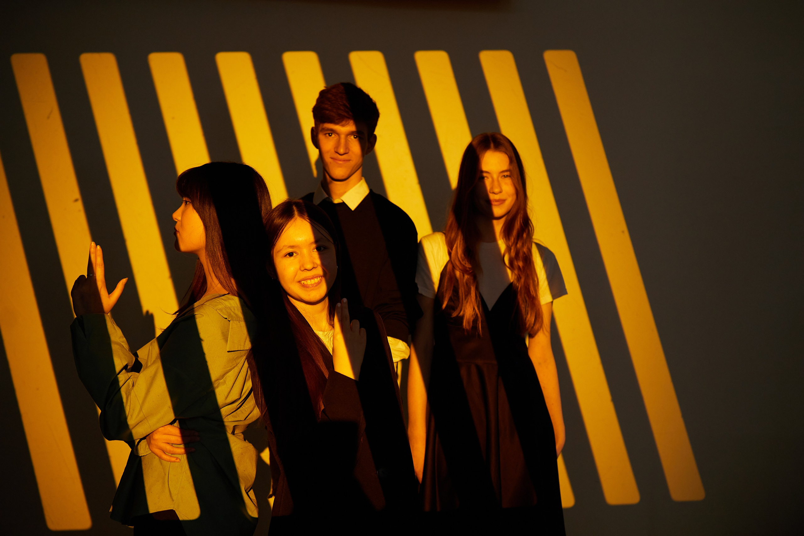 Команда фотостудии Fotobook. Выпускные альбомы в Тюмени для школ, садов, вузов спортивных секций