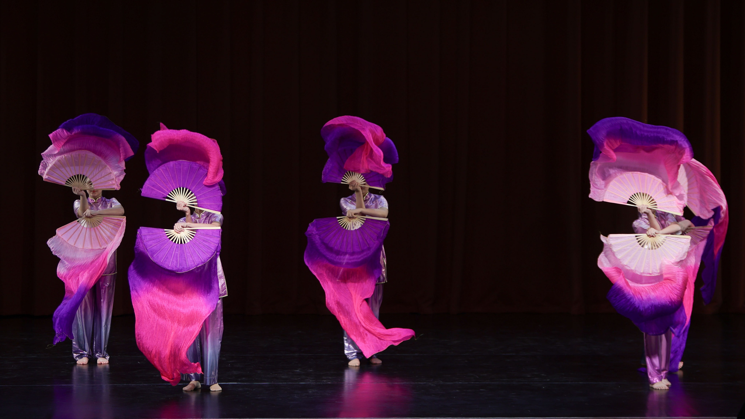 Фестиваль хореографического искусства «КУБОК ЛЕГЕНДЫ — 2025». Выпускные альбомы и школьный фотограф в Подольске, Троицке, Щербинке, Москве и Московской области