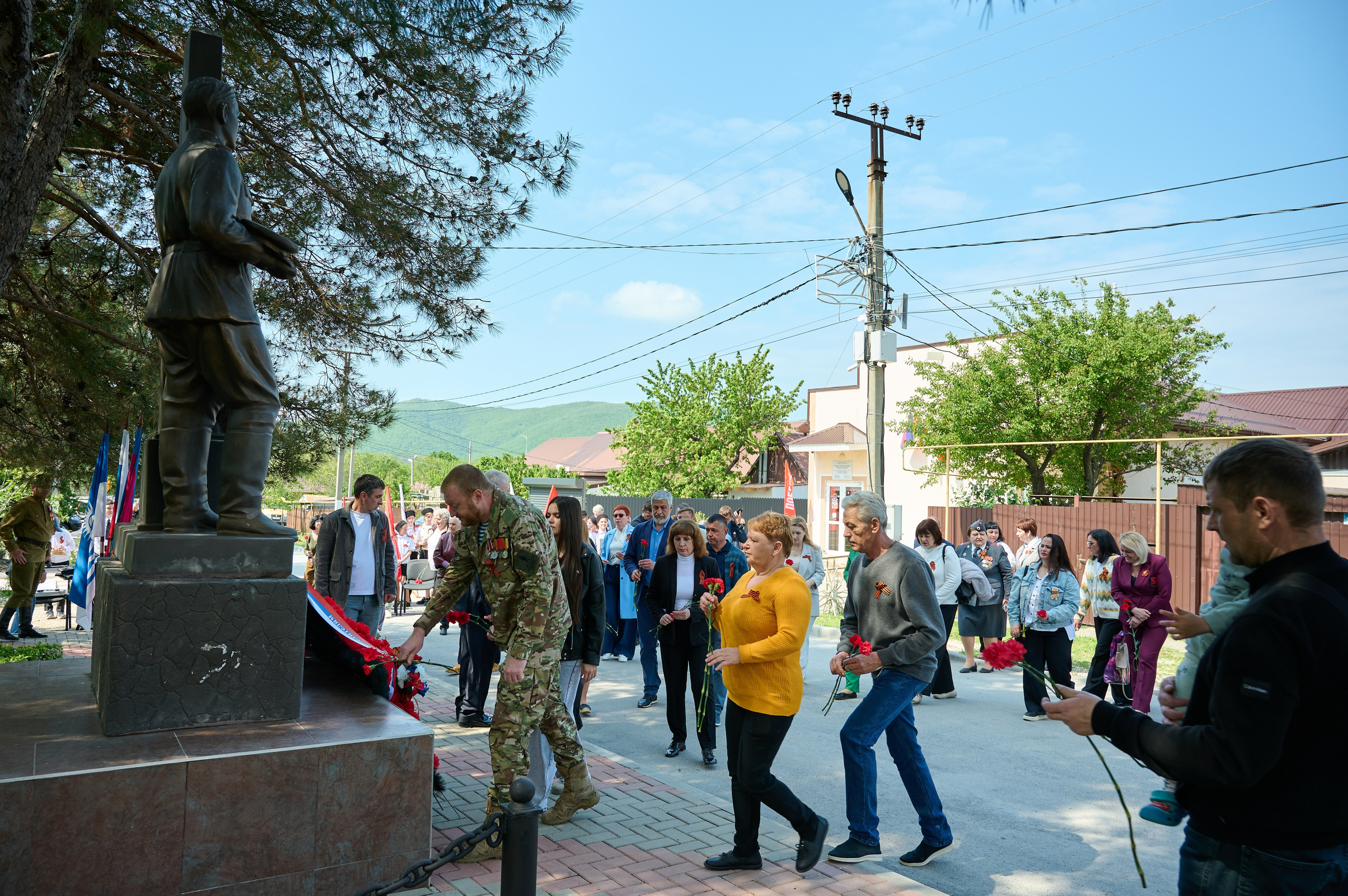 Митинг к 9 мая в с. Виноградное. Жизнь курорта Кабардинка в фотографиях