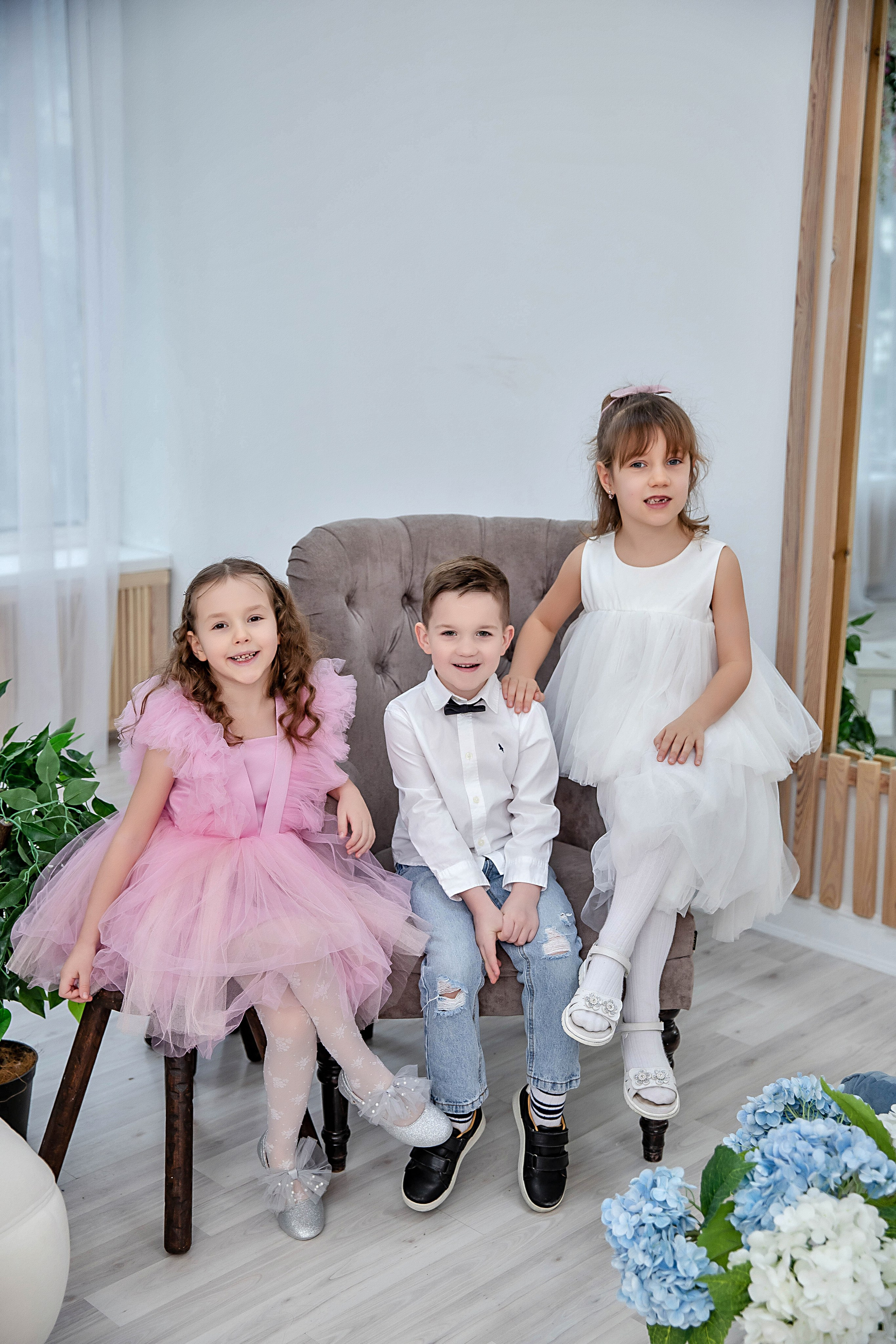 Выпускные (школьные) альбомы (книги) в Ростове-на-Дону. Современные Выпускные Альбомы в Ростове-на-Дону