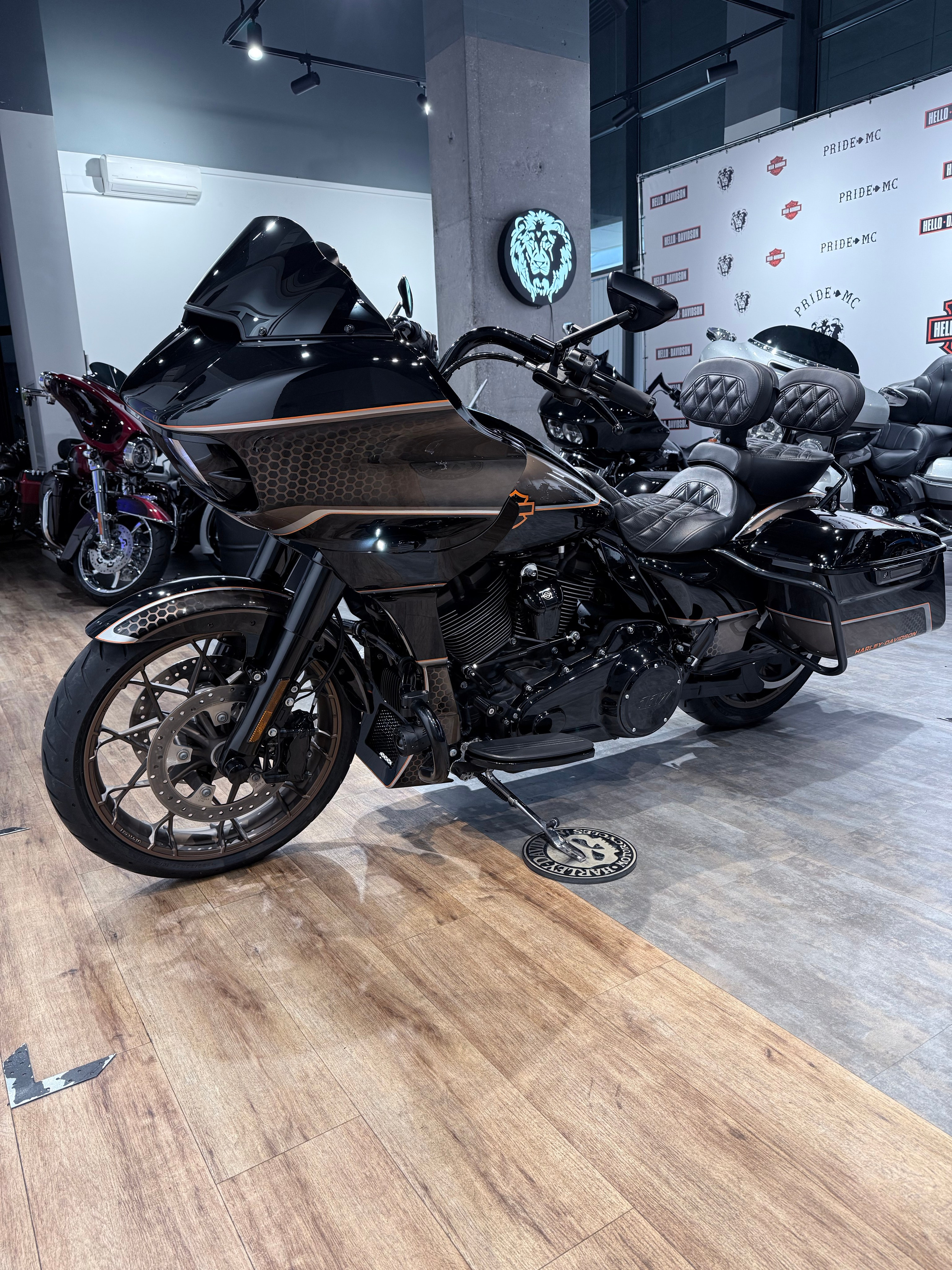 2023 Road Glide ST 117. Hello Davidson, Москва. Только хорошие мотоциклы…