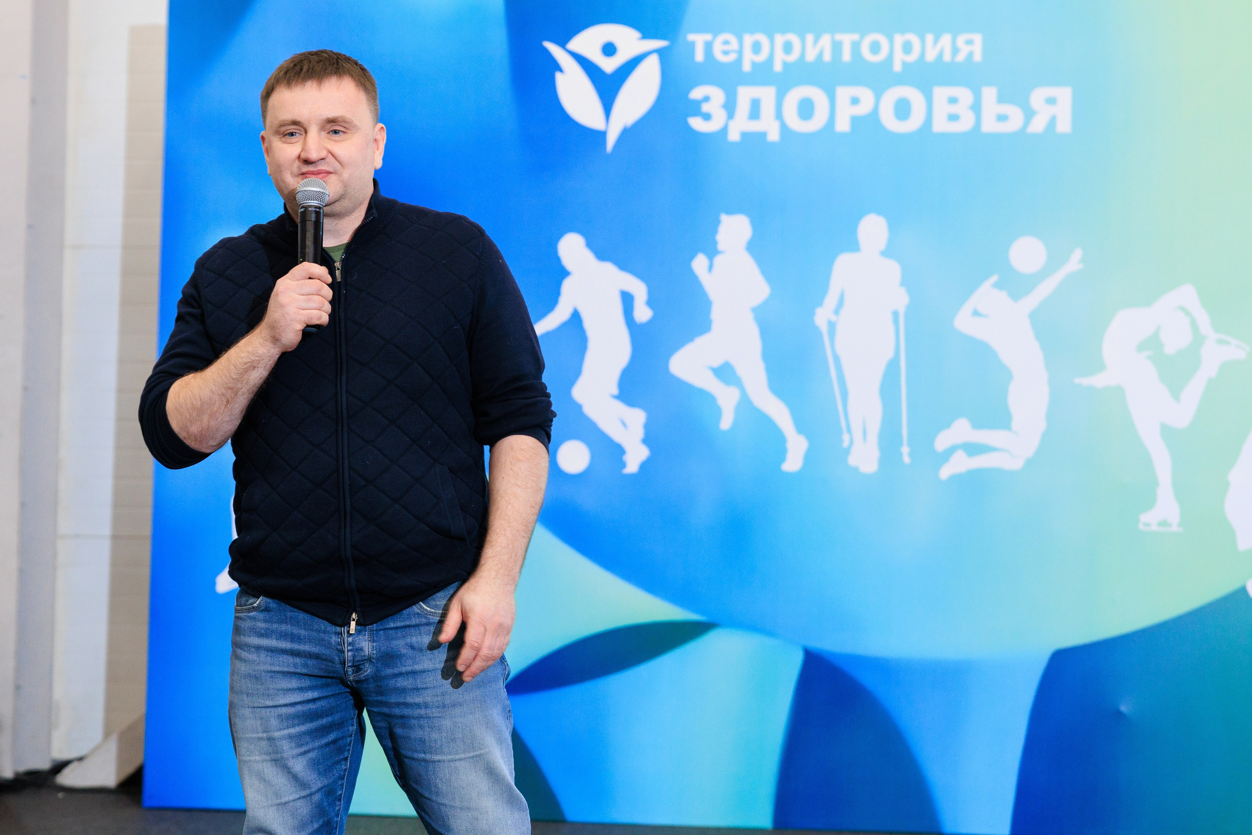 Фотограф на съемку хоккейного матча. Контент для бизнеса в Екатеринбурге Полдень Медиа