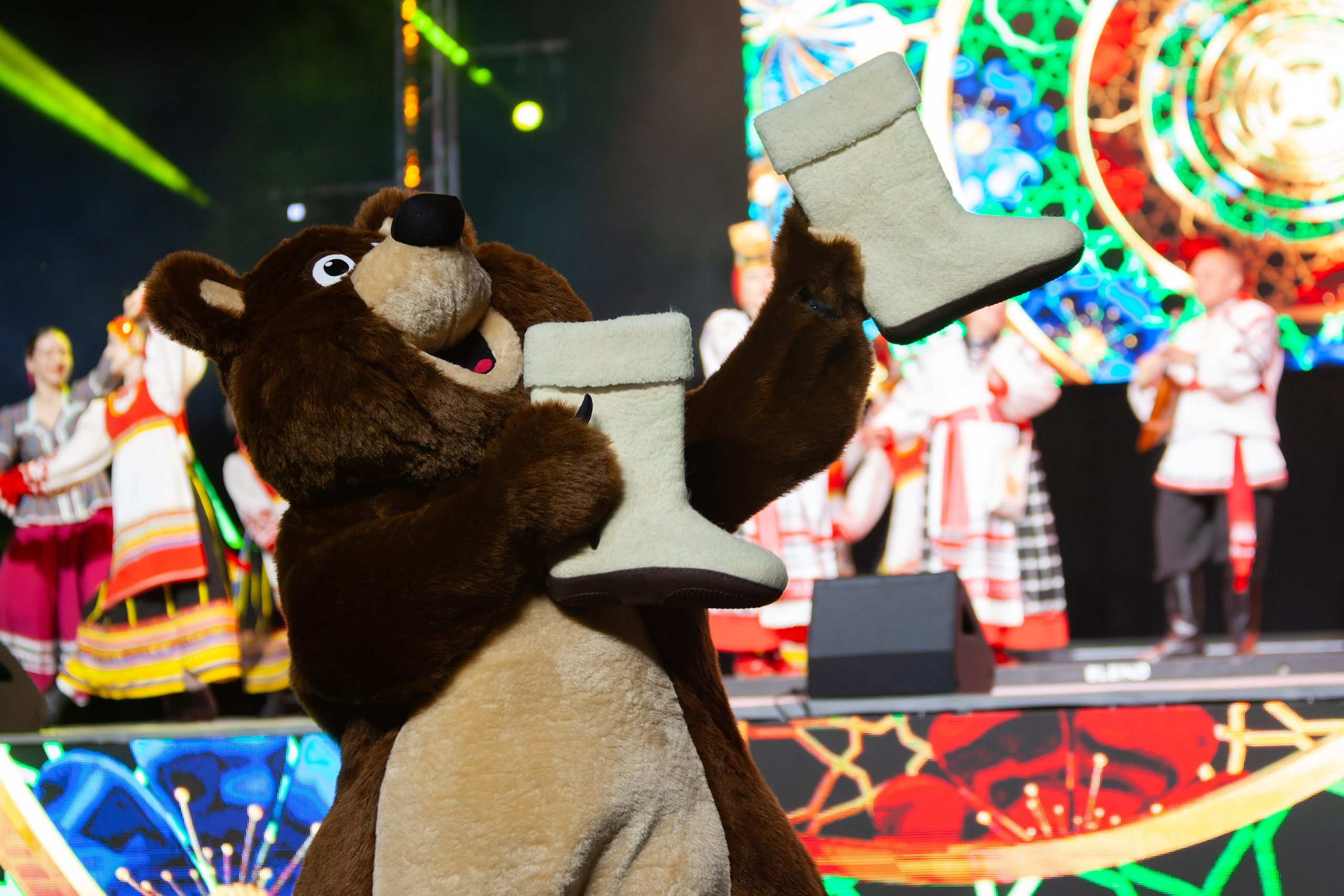 Международные соревнования по тяжелой атлетики. Кутузов Евгений Фотограф в Южно-Сахалинске