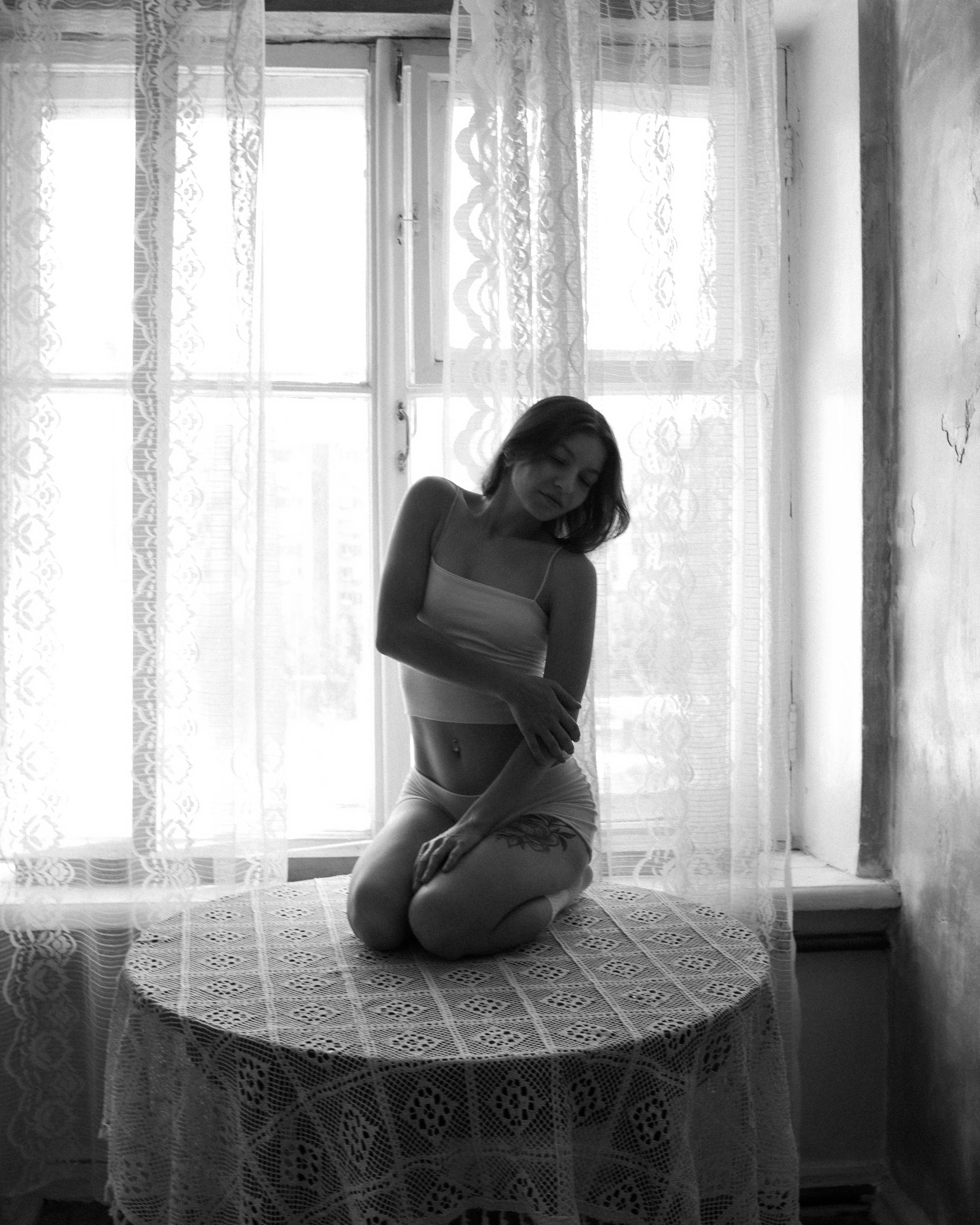 Аня. Женский фотограф. Создатель украшений ручной работы. Модель