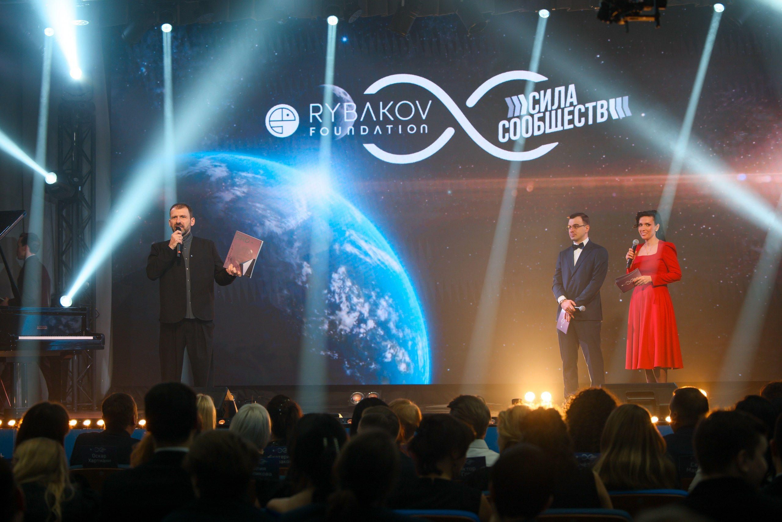 Фотограф на корпортатив. Репортажный фотограф в Москве Измалков Артем