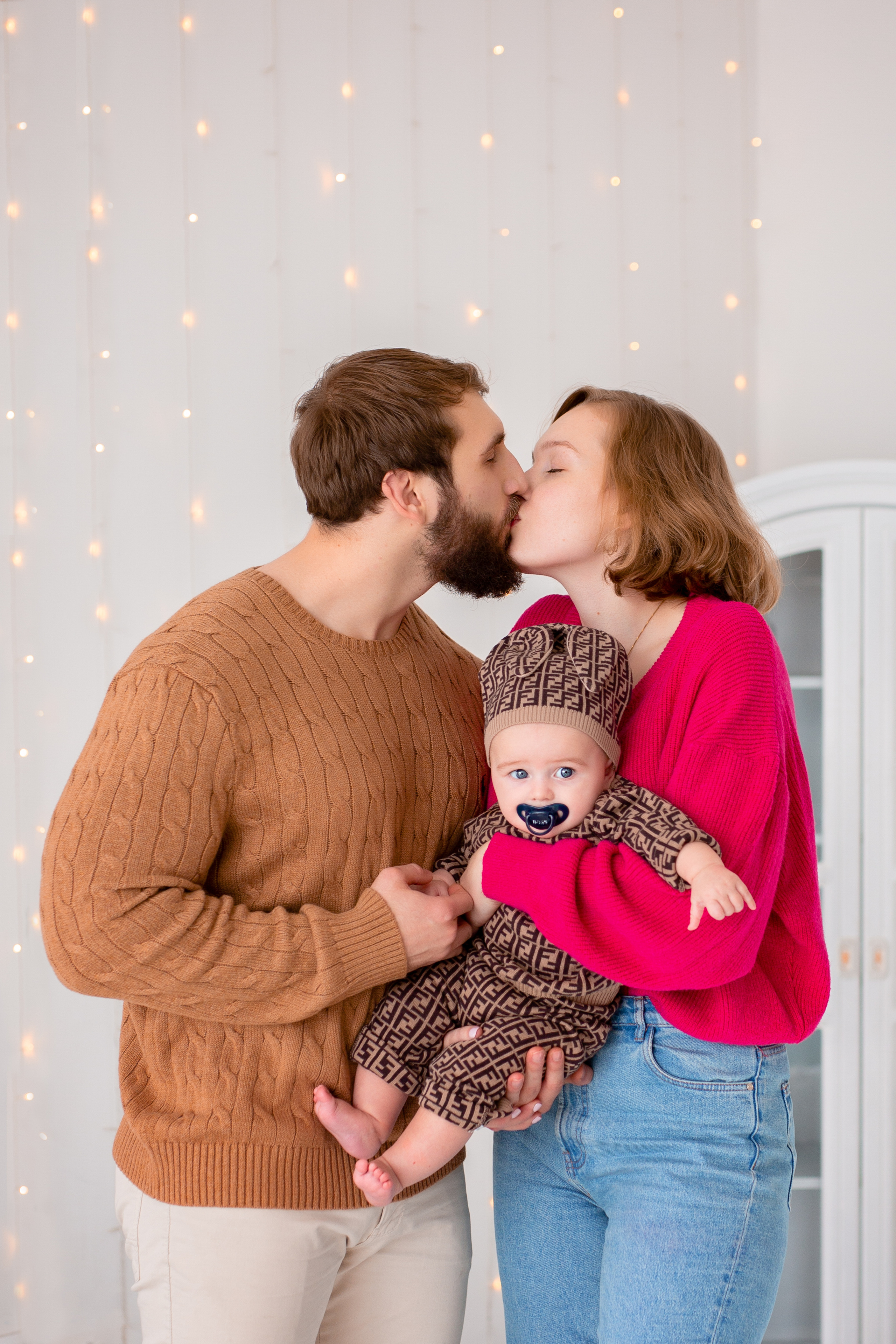 Ronan's first Christmas. Стильный выпускной альбом Владивосток фотограф Вероника Мигачева