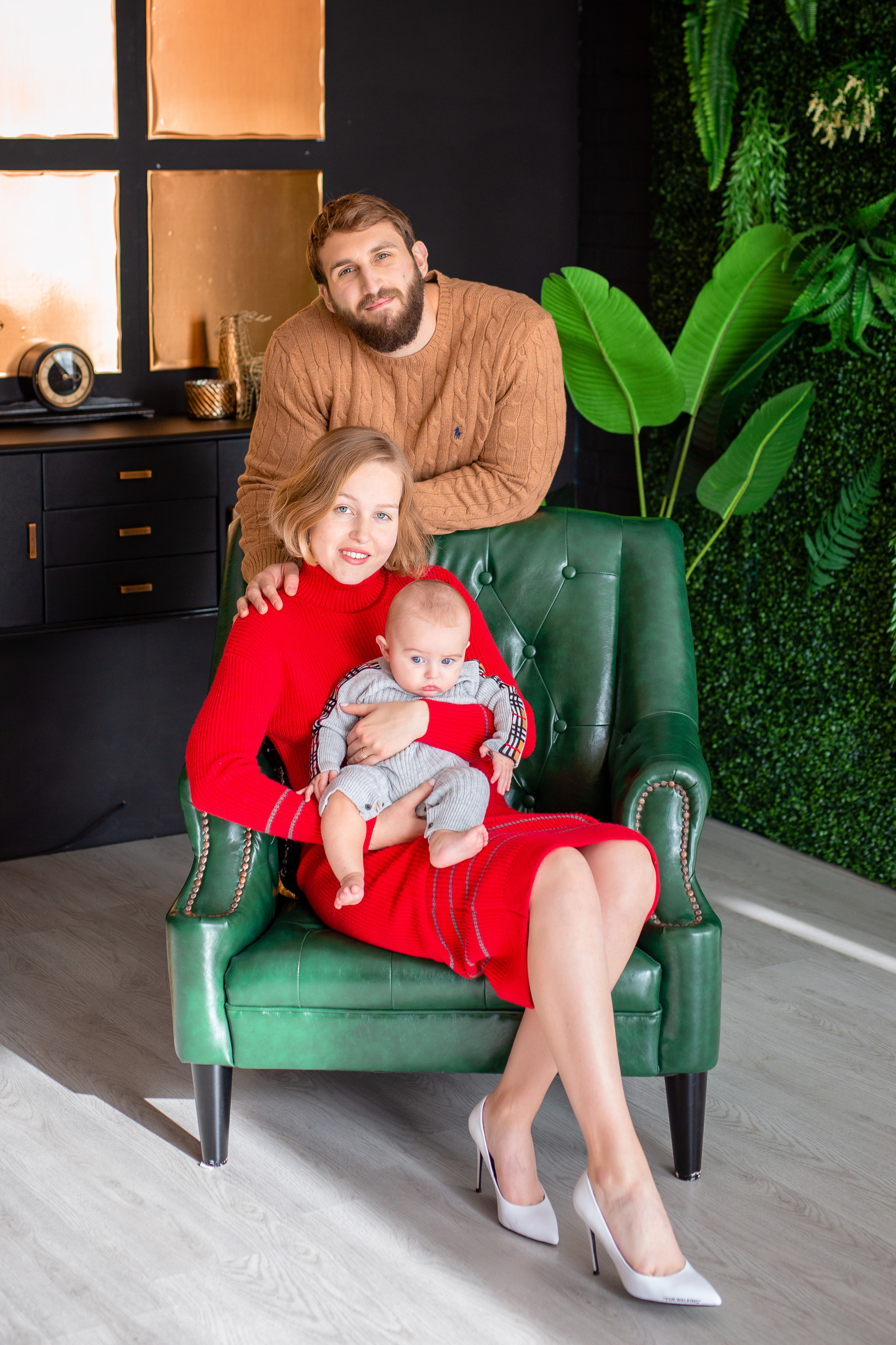 Ronan's first Christmas. Стильный выпускной альбом Владивосток фотограф Вероника Мигачева