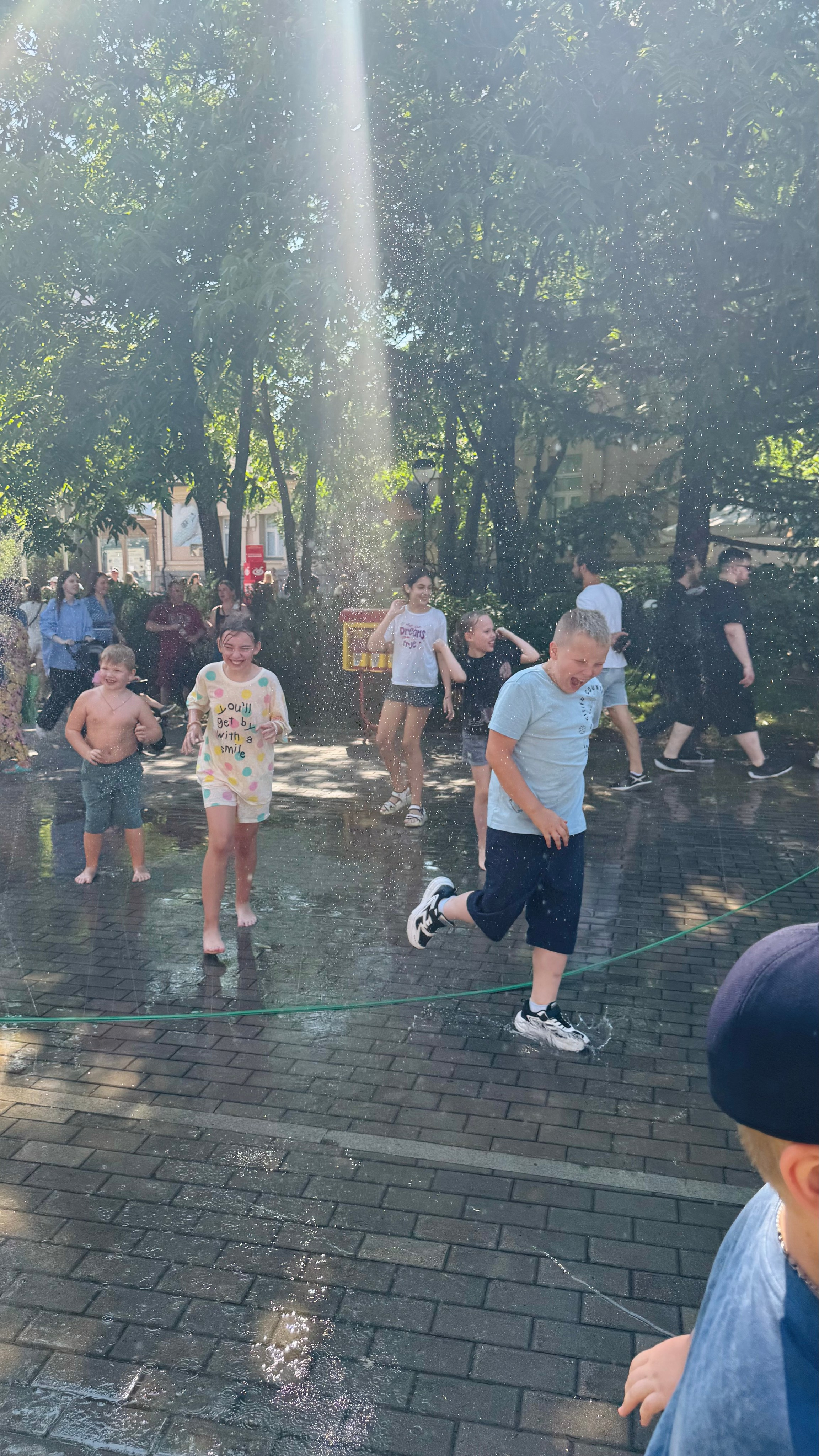 Приглашаем в арт-лагерь в Москве для детей!. Арт-вечеринки и мастер-классы в Москве для взрослых и детей