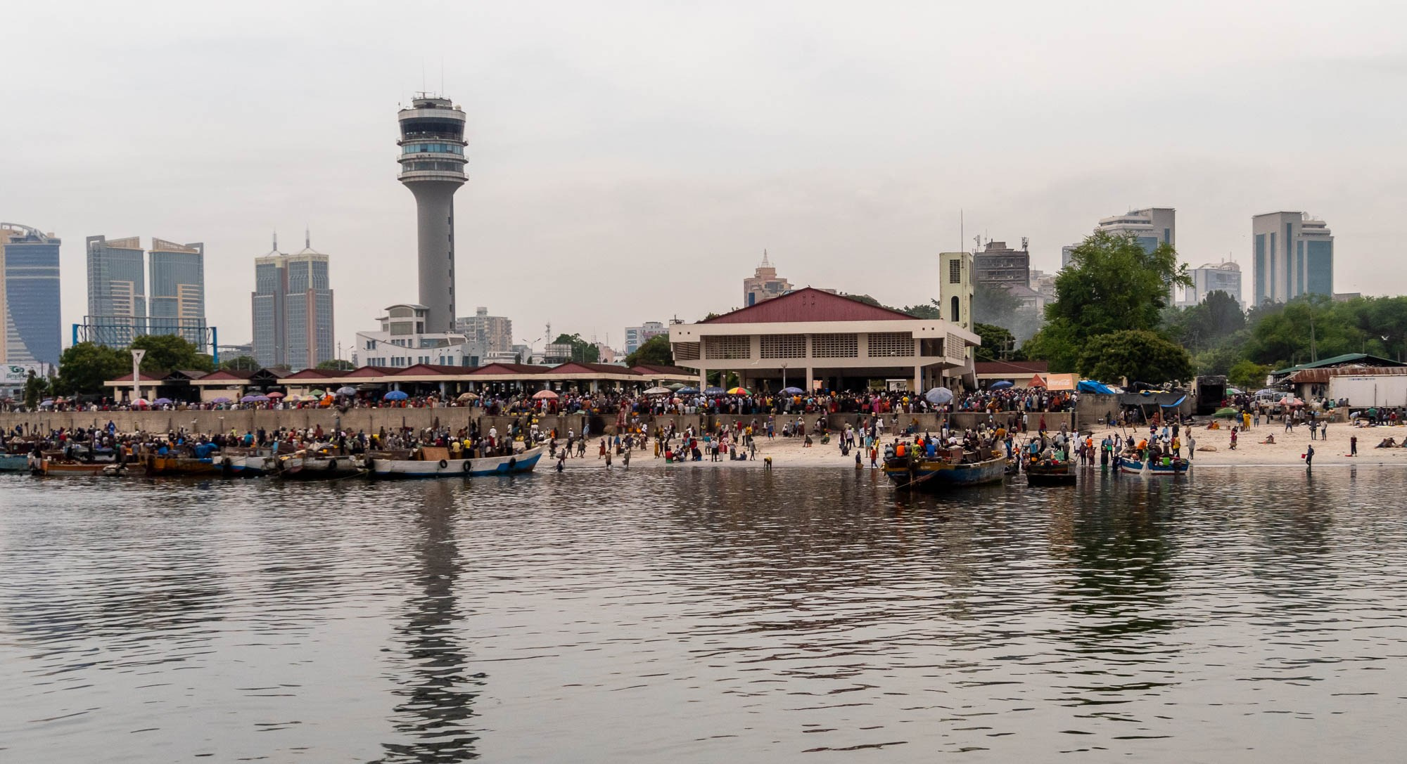Танзания, Дар эс Салам. Tanzania, Dar es Salaam. Фотограф Алексей Скоробогатько