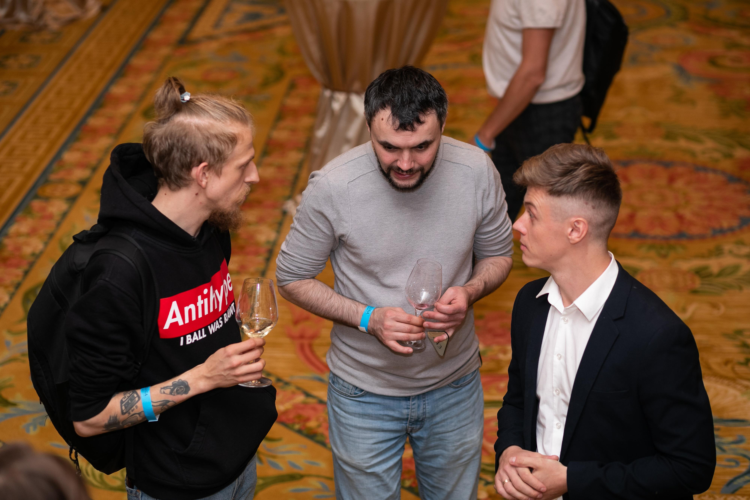 Репортажная фотосъемка дня рождения в ресторане, на теплоходе. Семейный и свадебный фотограф в Санкт-Петербурге Таша Семёнова