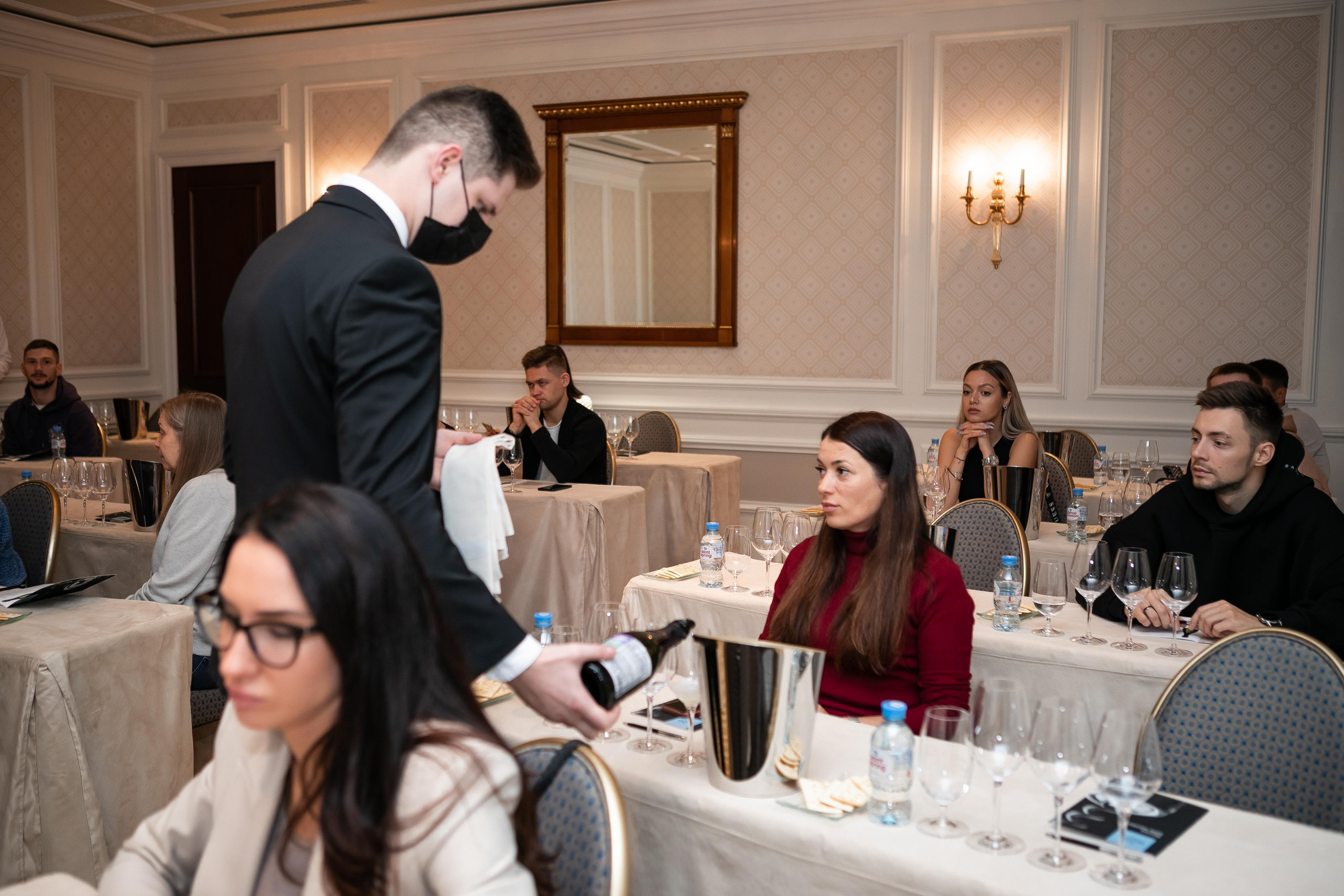 Репортажная фотосъемка дня рождения в ресторане, на теплоходе. Семейный и свадебный фотограф в Санкт-Петербурге Таша Семёнова